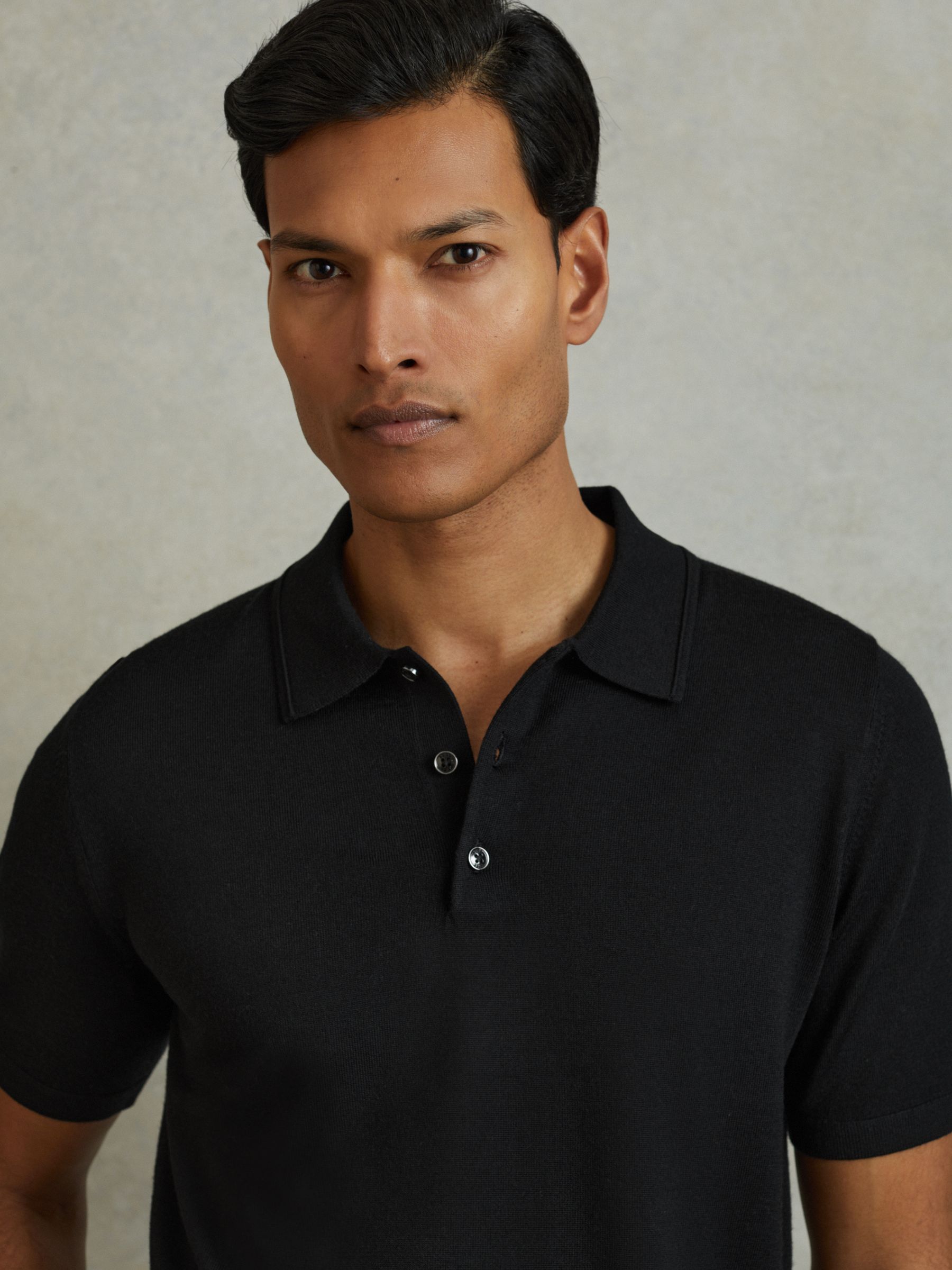 Merino Wool Short-Sleeve Polo Shirt in Midnight Navy
