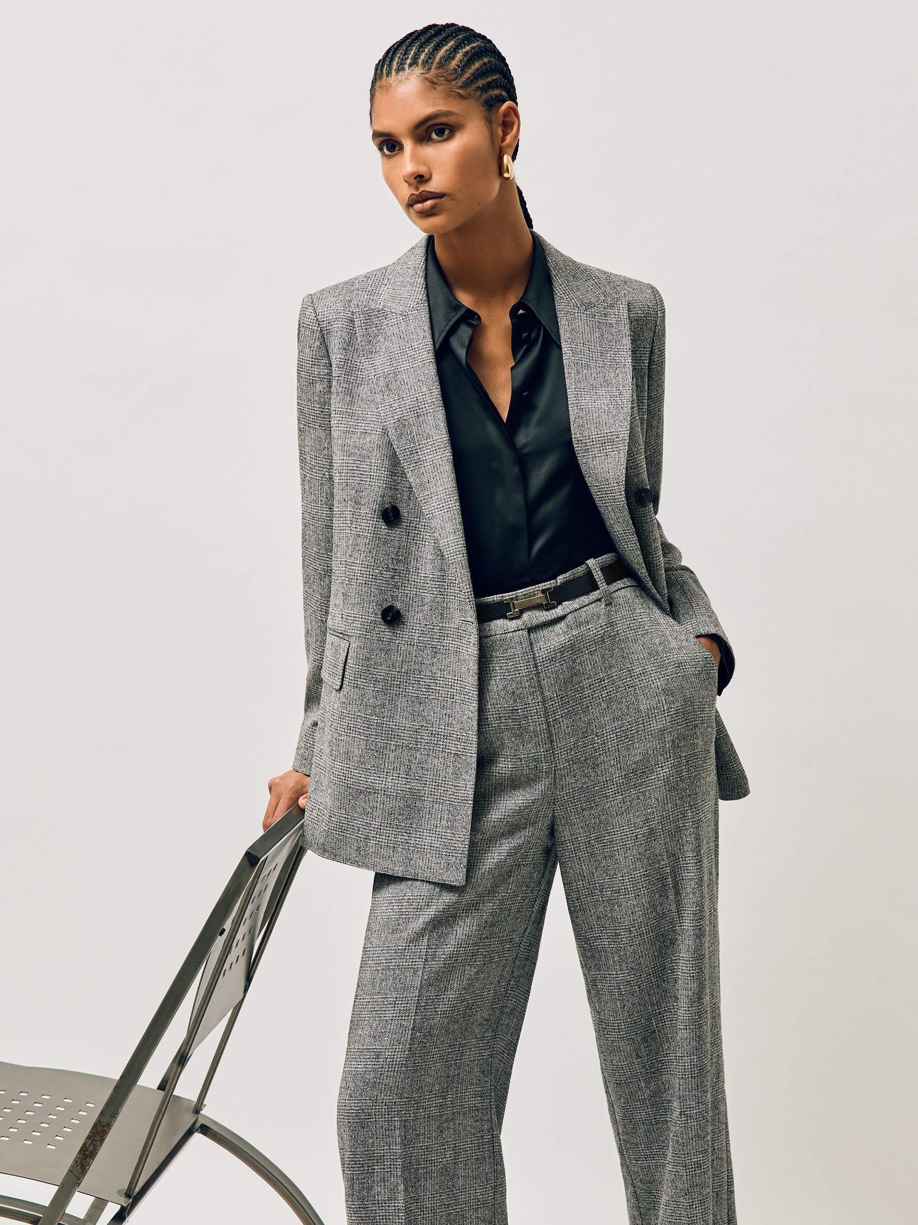 Leather Square Hinge Belt in Black