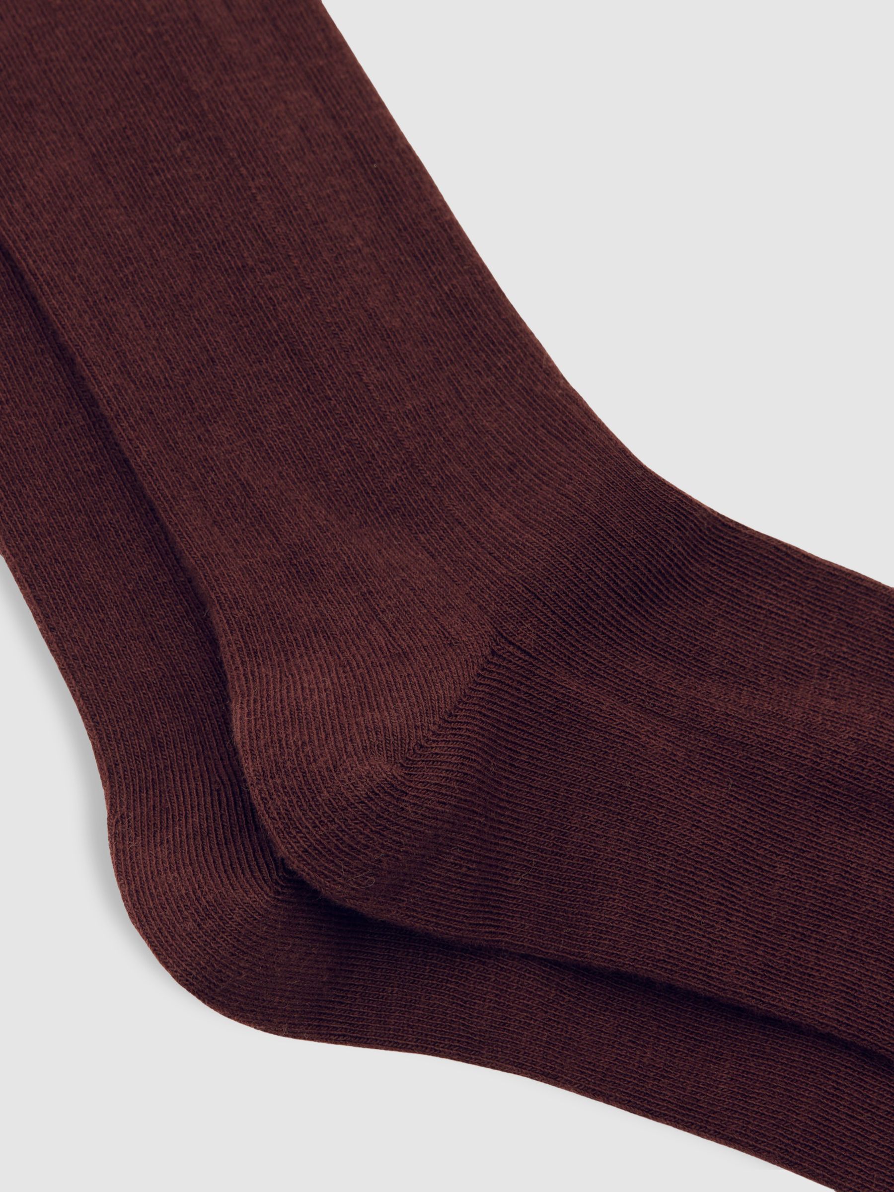 Cotton Blend Ribbed Loafer Socks in Burgundy