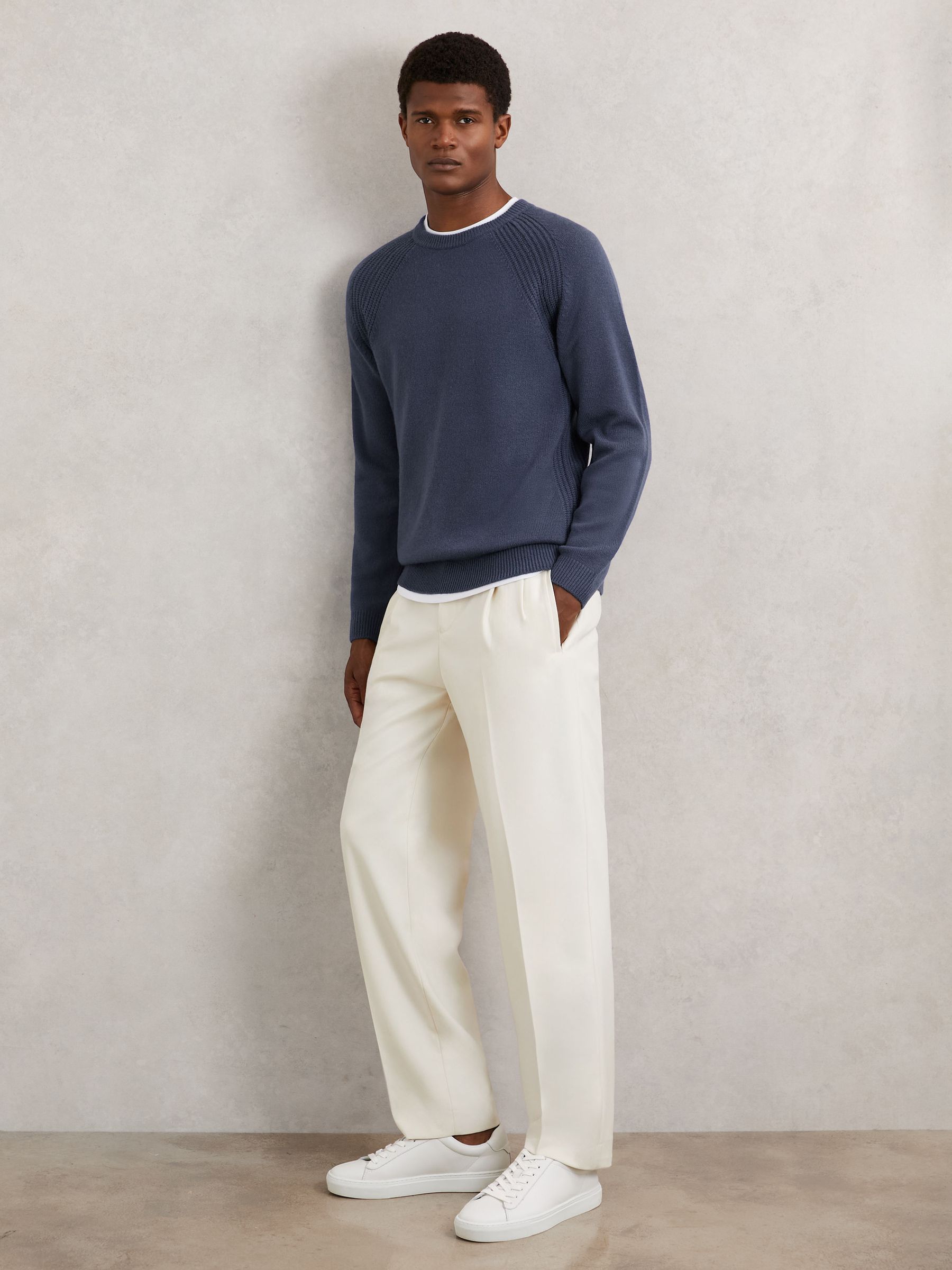 Wool-Cashmere Reverse-Seam Jumper in Oceanic Blue
