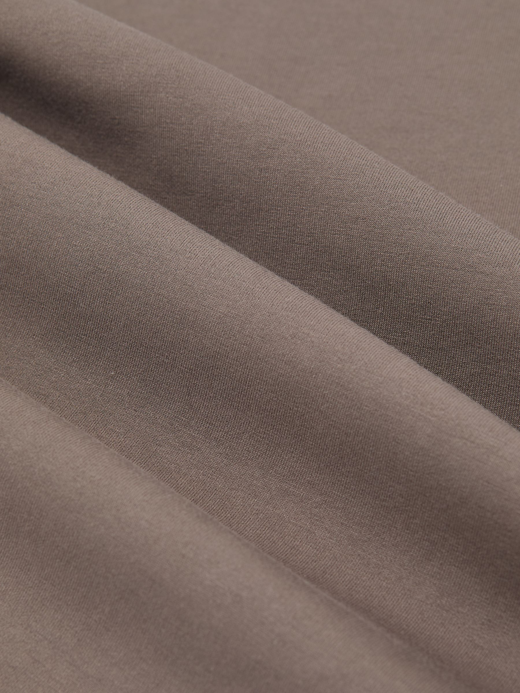 T-Shirt in Light Brown