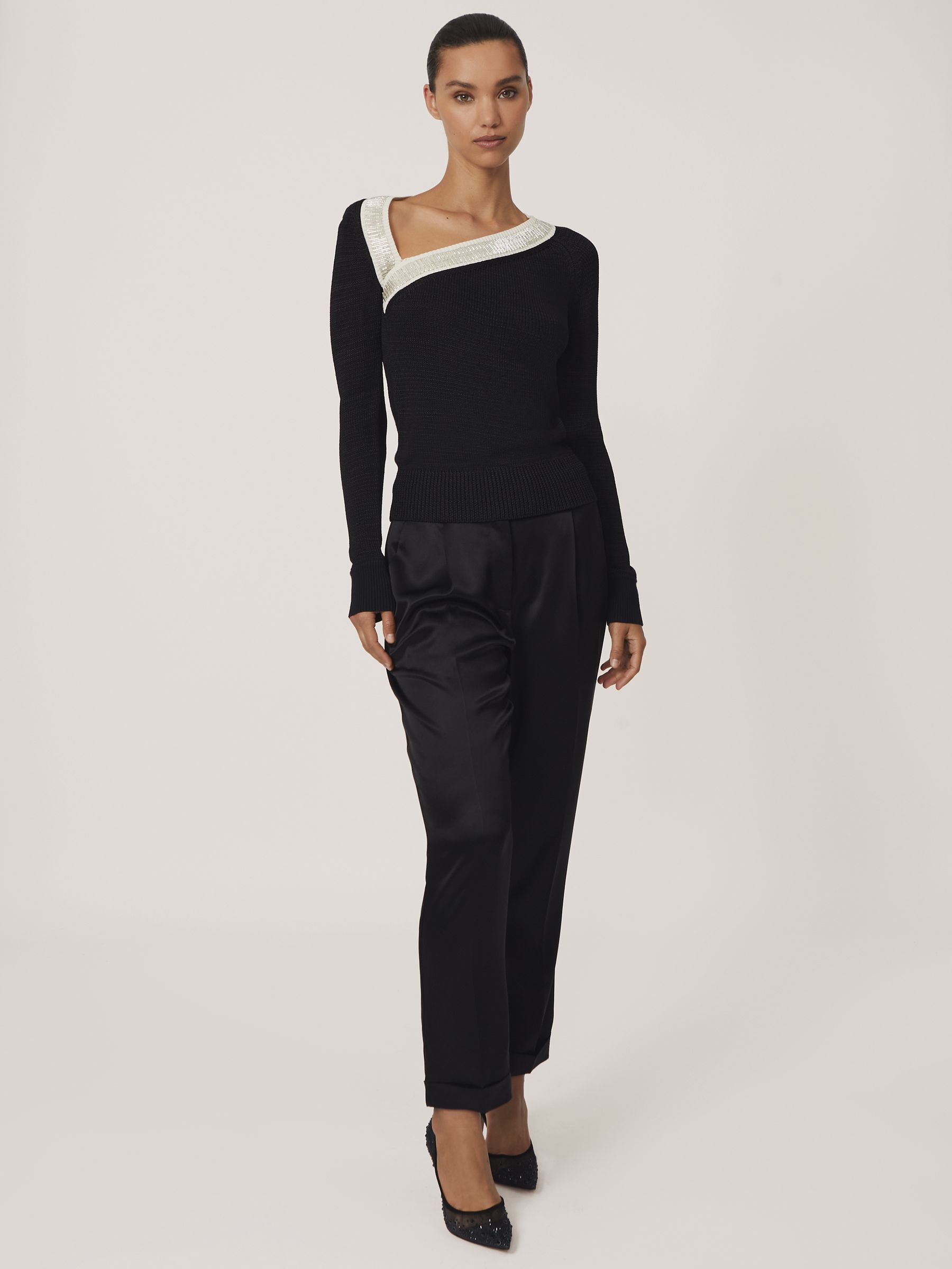 Bead-Detail Asymmetric Knit Jumper in Black/White