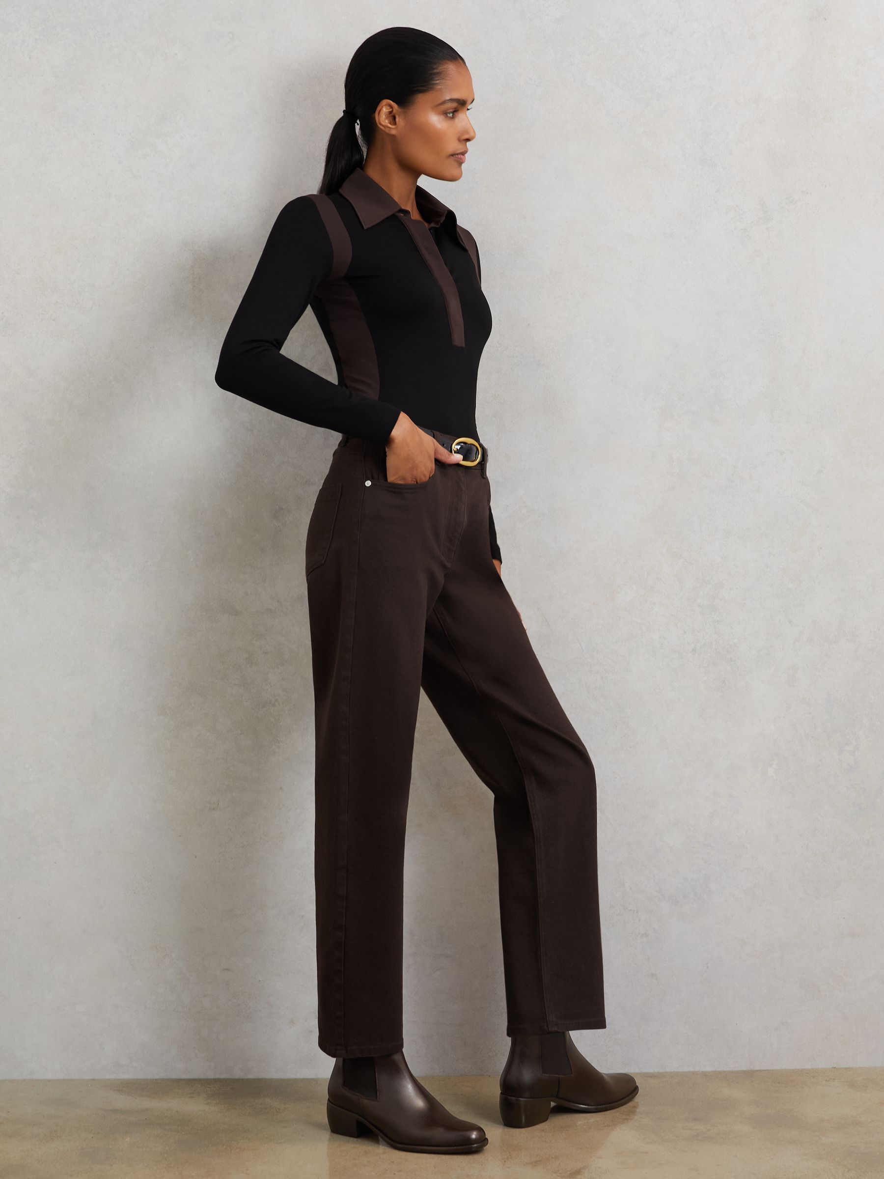 Leather Chelsea Boots in Chocolate Brown