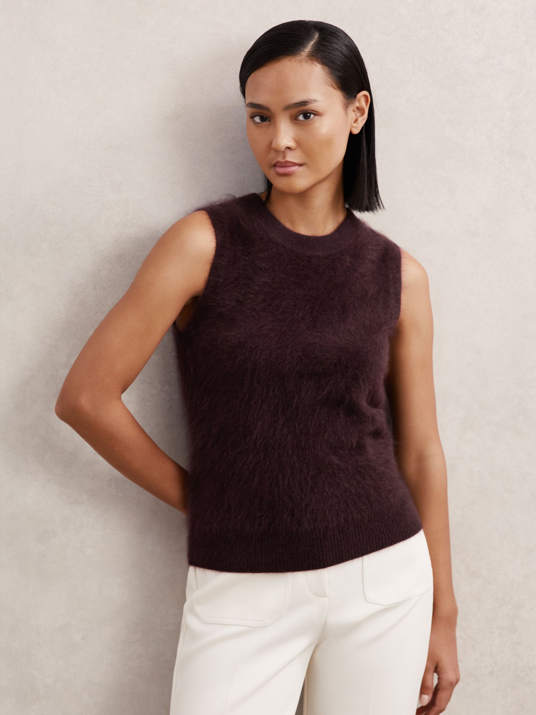 100% Brushed Cashmere Vest in Burgundy