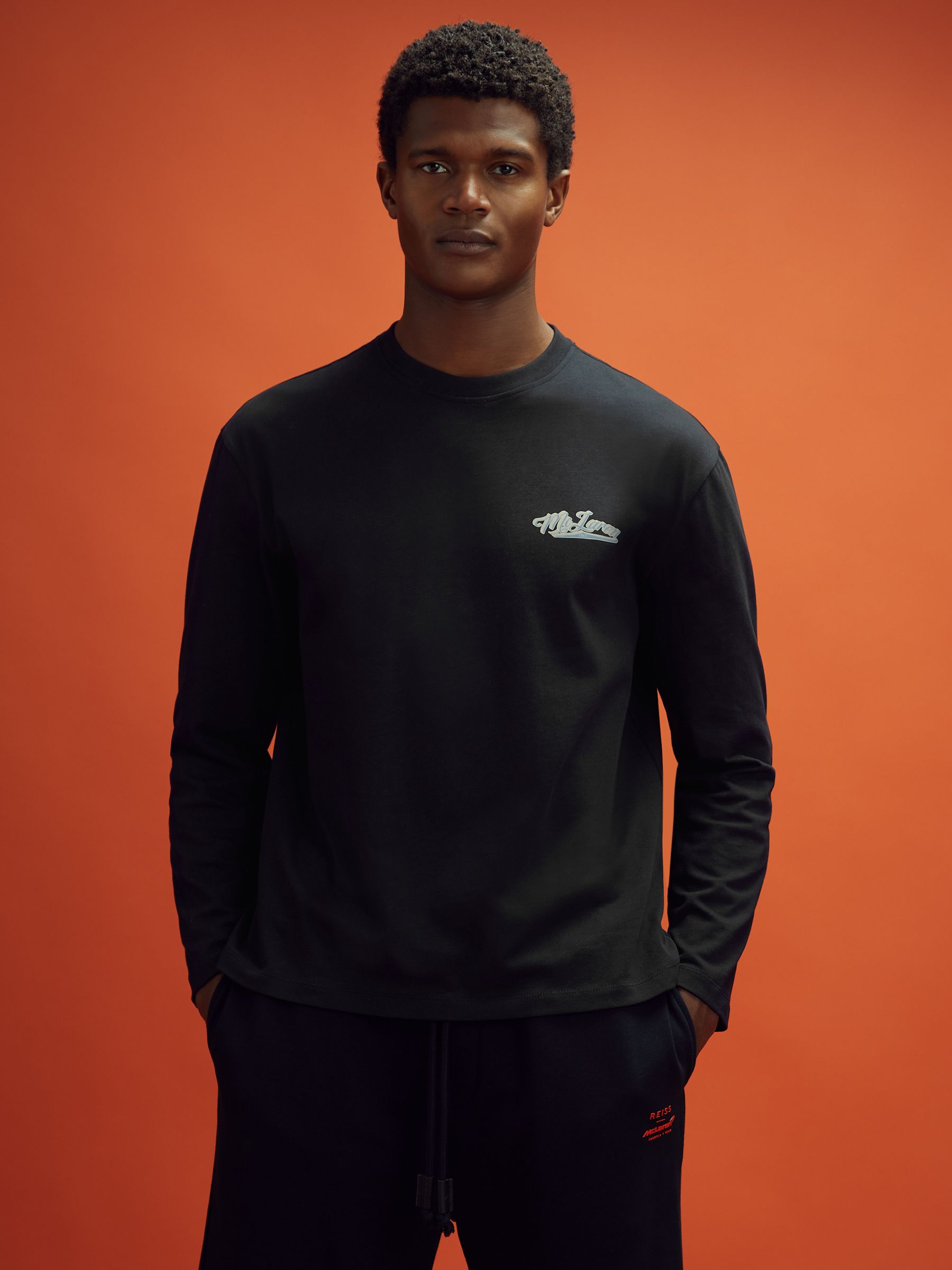 McLaren F1 Crew Neck Tour T-Shirt in Black