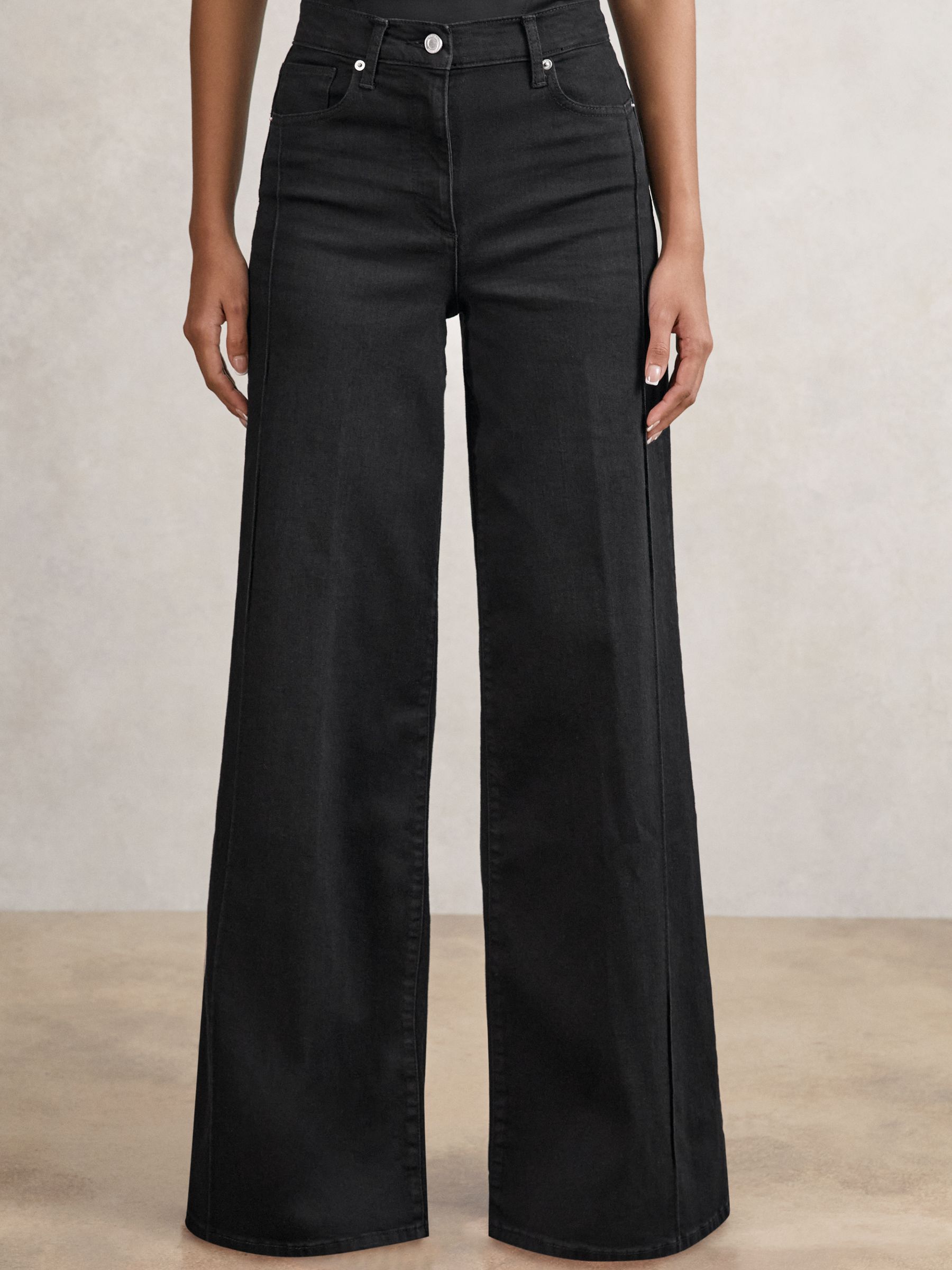Petite Stretch-Cotton Wide-Leg Jeans in Black