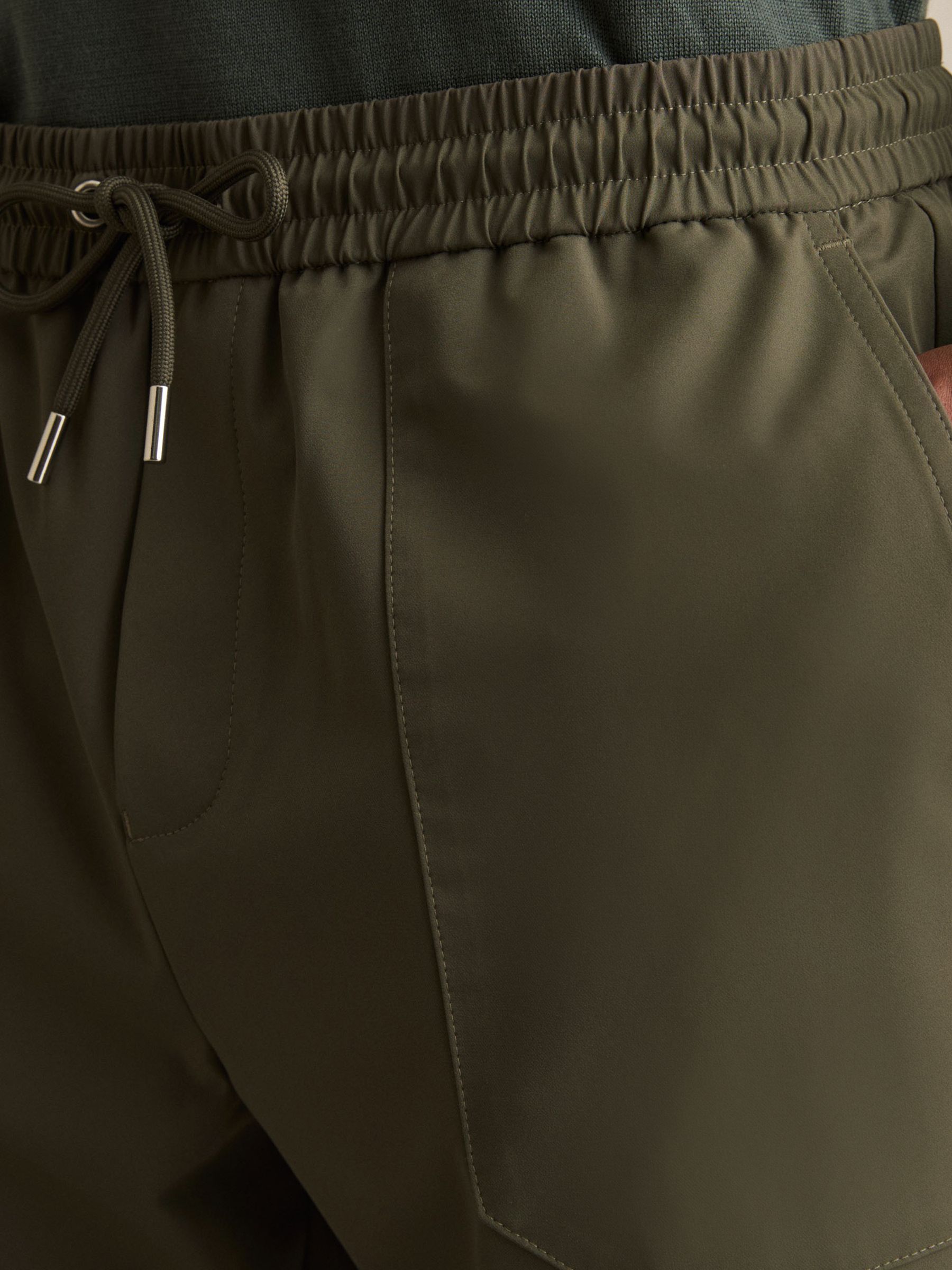 Stretch-Nylon Cuff Trousers in Green