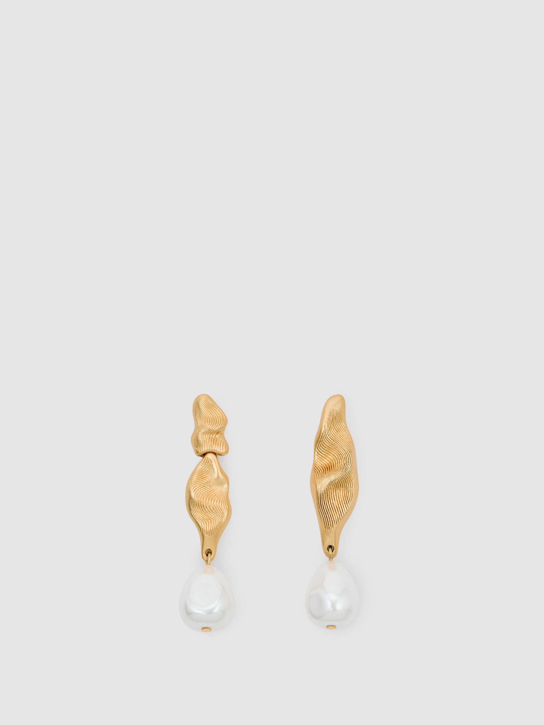 Tone Faux Pearl Molten Drop Earrings in Gold