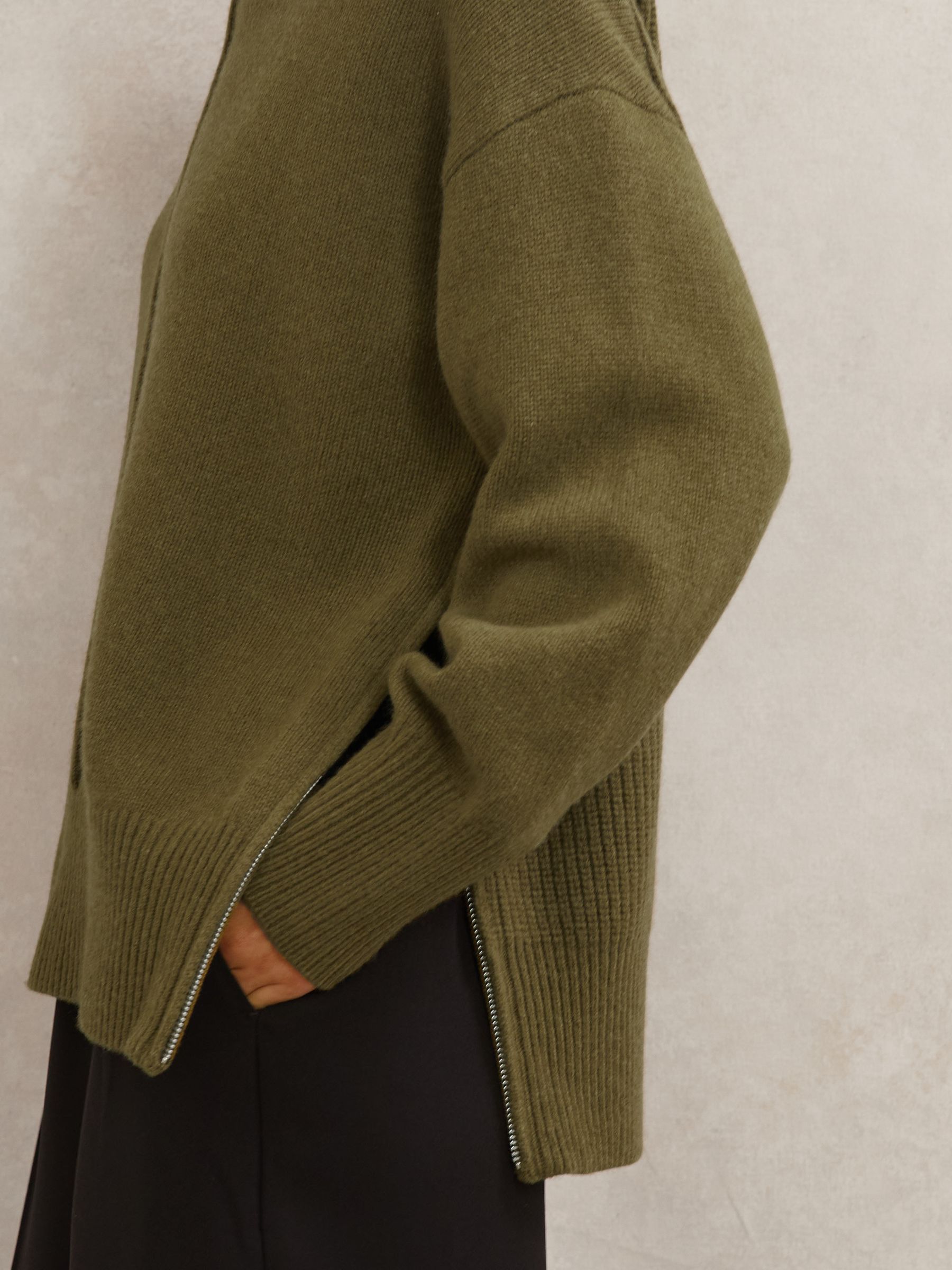 Wool Zip-Detail Funnel-Neck Jumper in Green