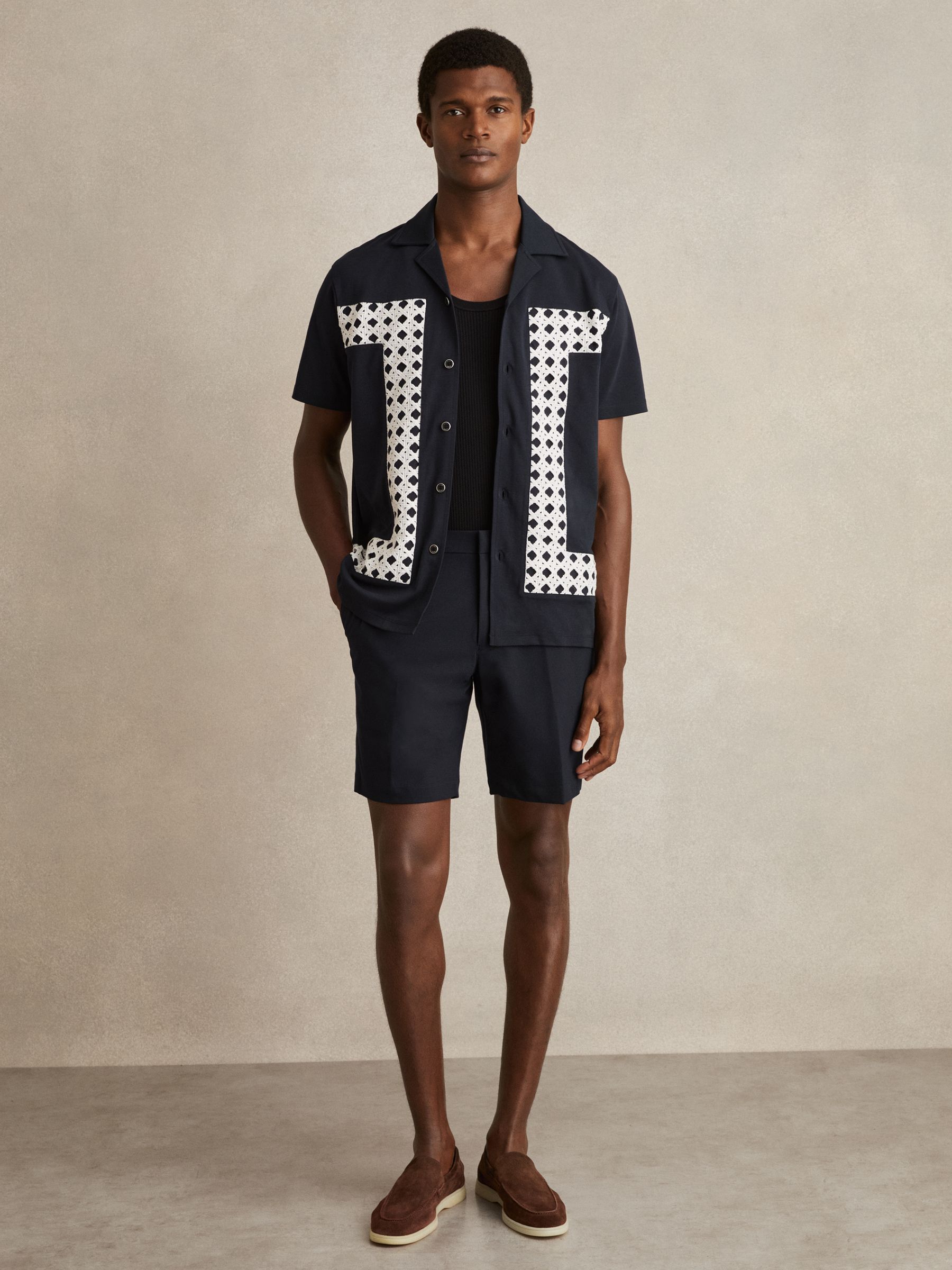 Drawstring Chino Shorts in White