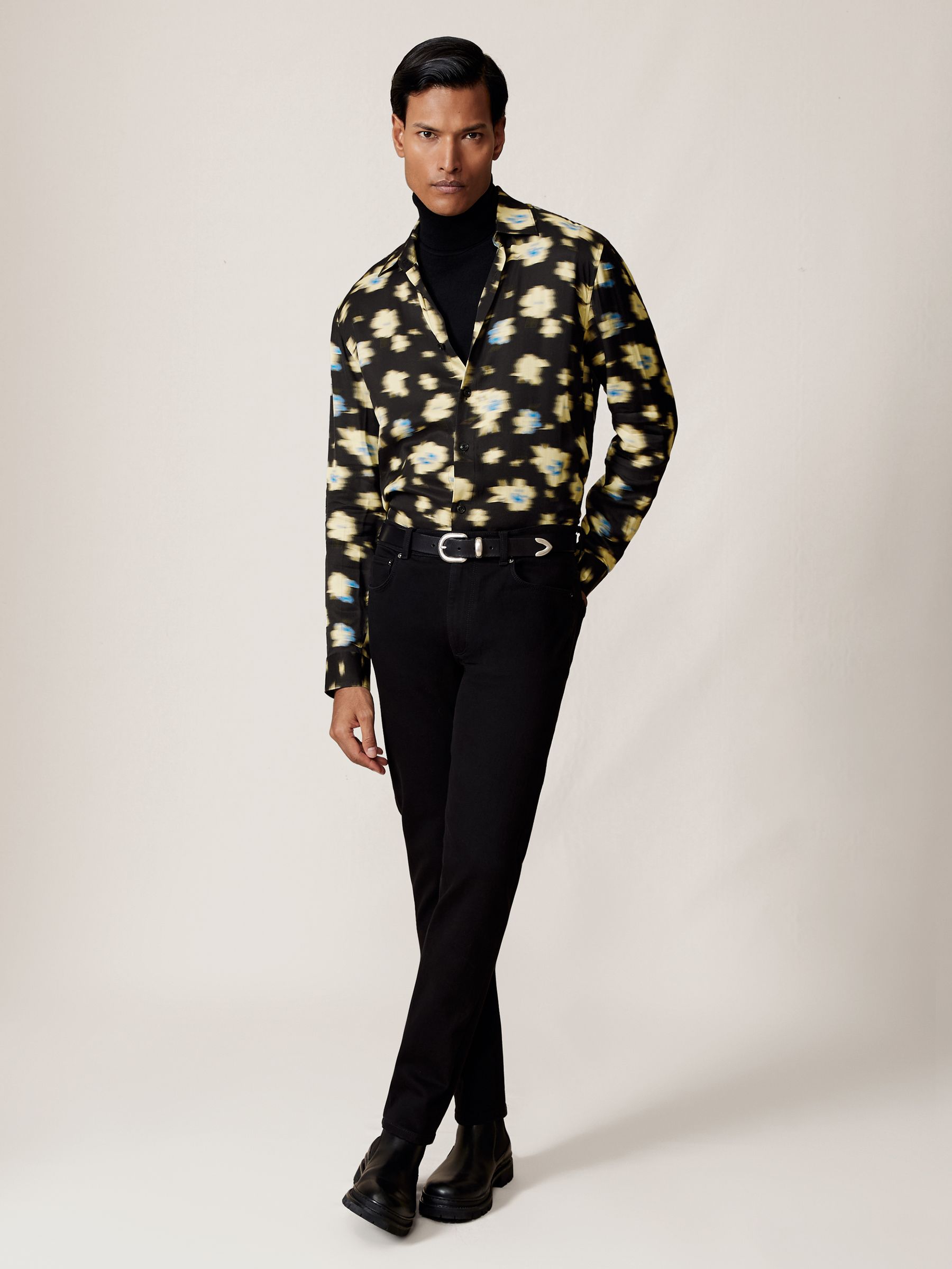 Abstract Floral-Print Shirt in Black