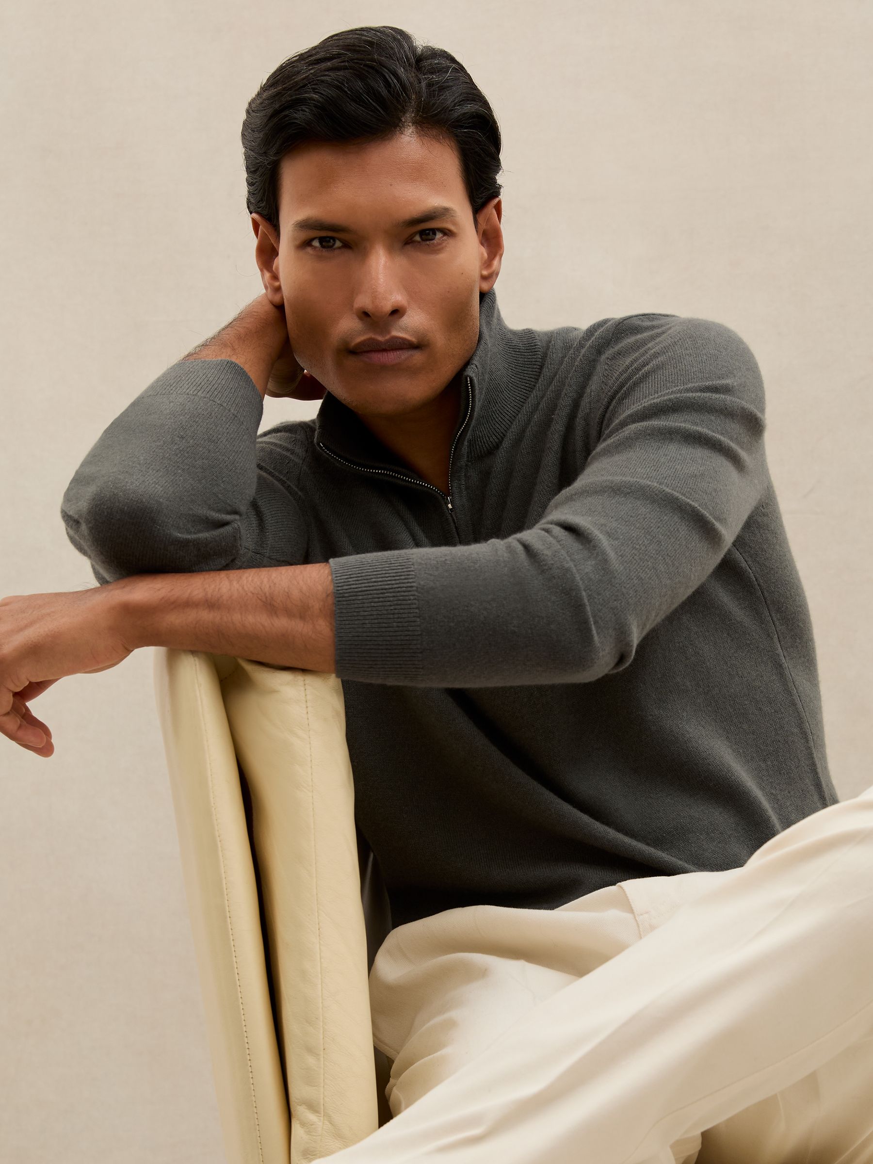 Atelier 100% Cashmere Half-Zip Jumper in Fern Green