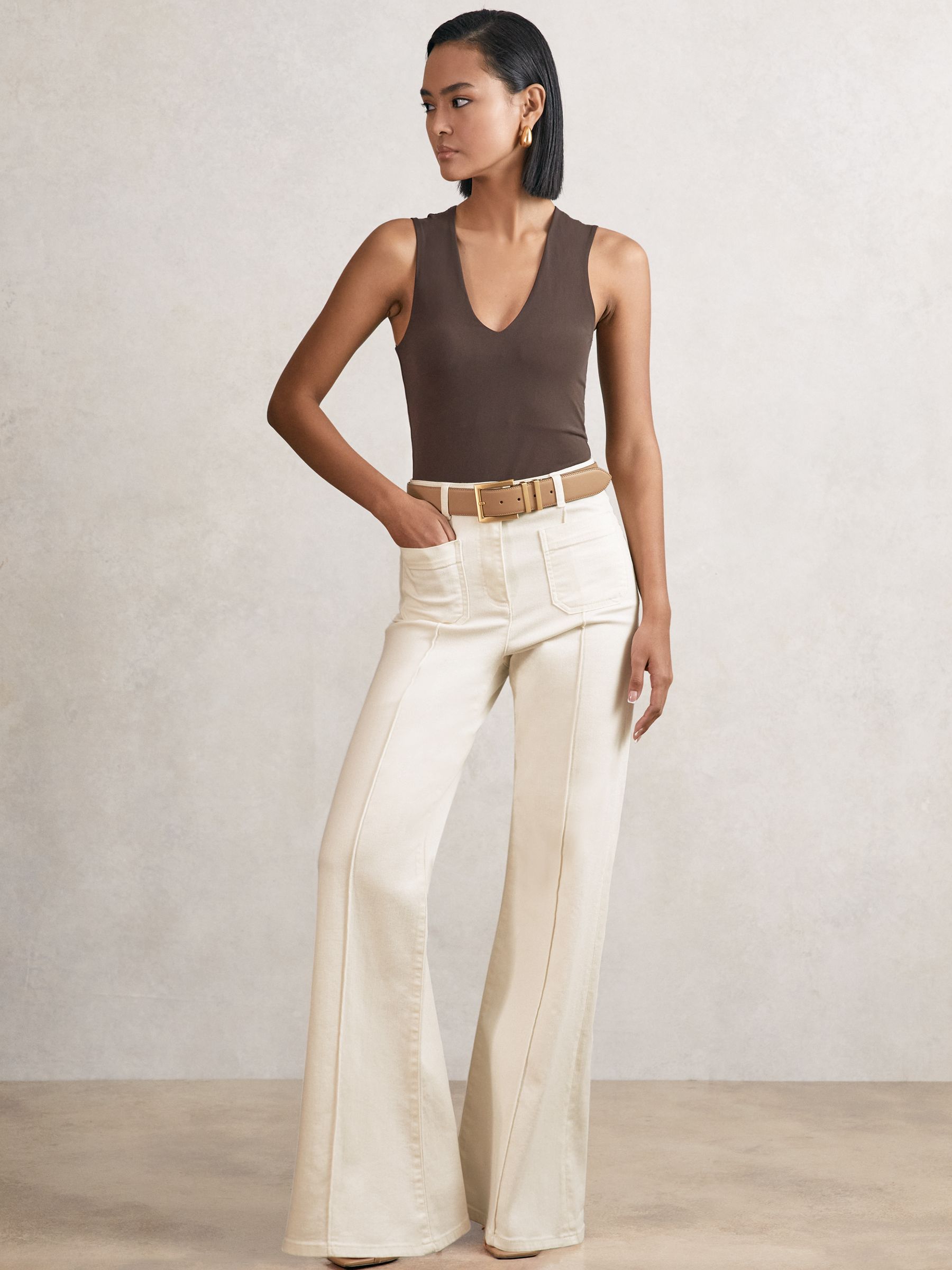 Patch-Pocket Flared Jeans in Ecru