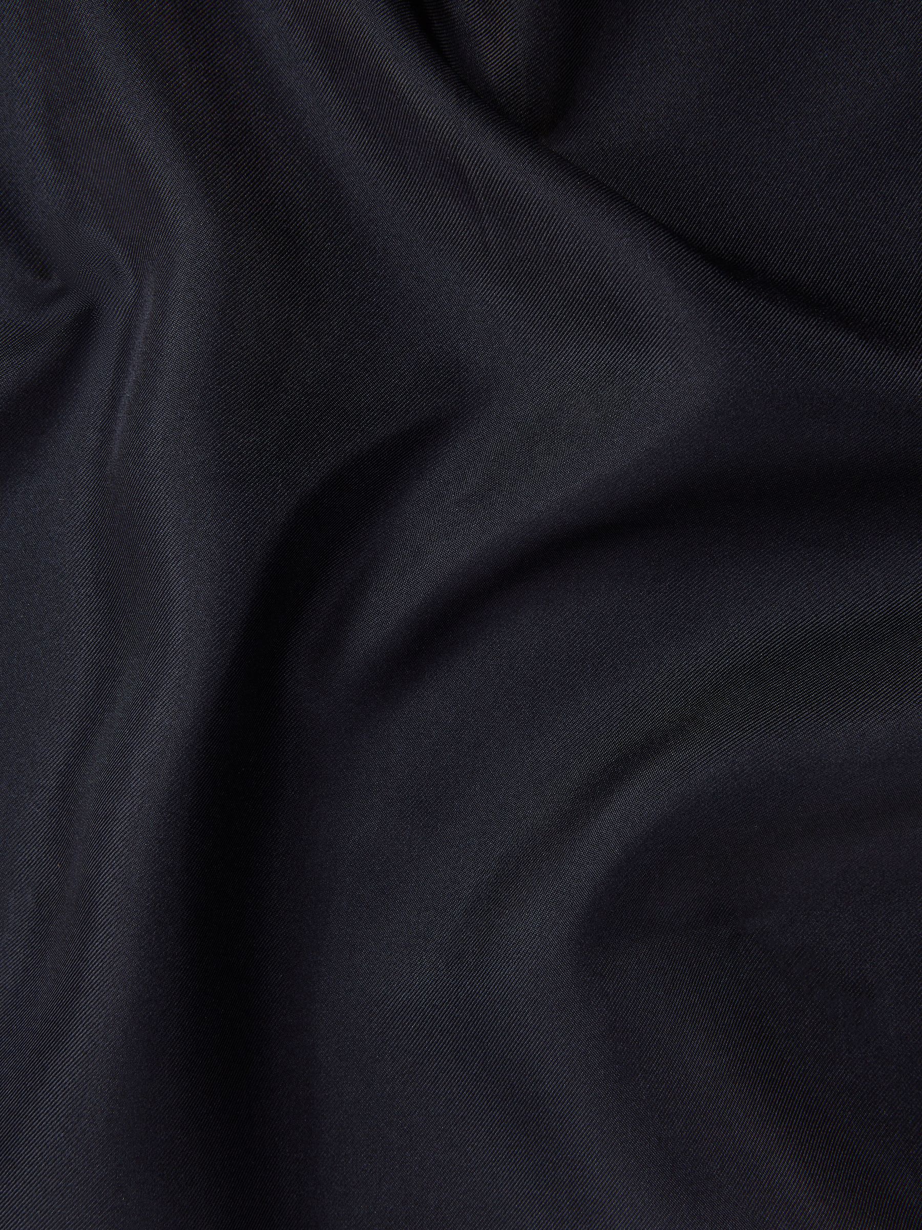 Plain Silk Pocket Square in Navy