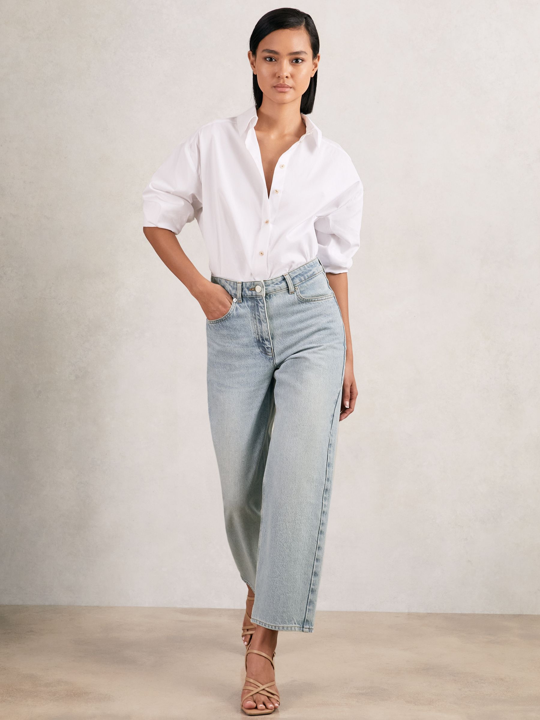 Mid-Rise Straight-Leg Jeans in Pale Blue