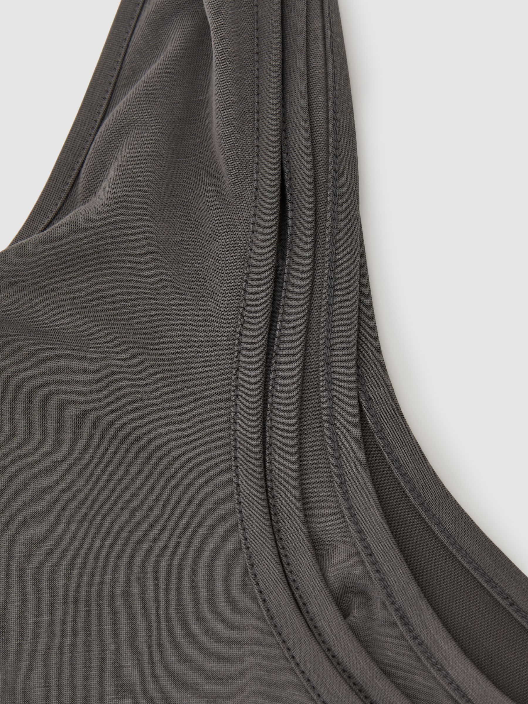 Reiss | Royal Ballet Double-Layer Vest in Charcoal Grey
