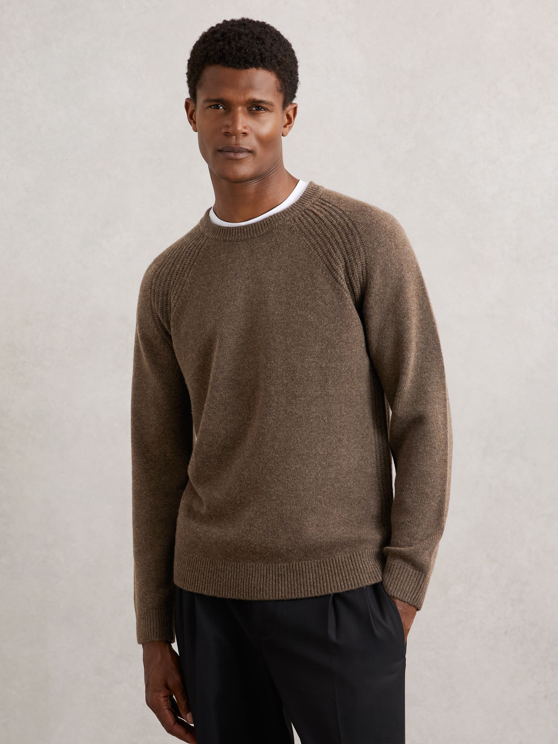 Wool-Cashmere Reverse-Seam Jumper in Pecan Brown