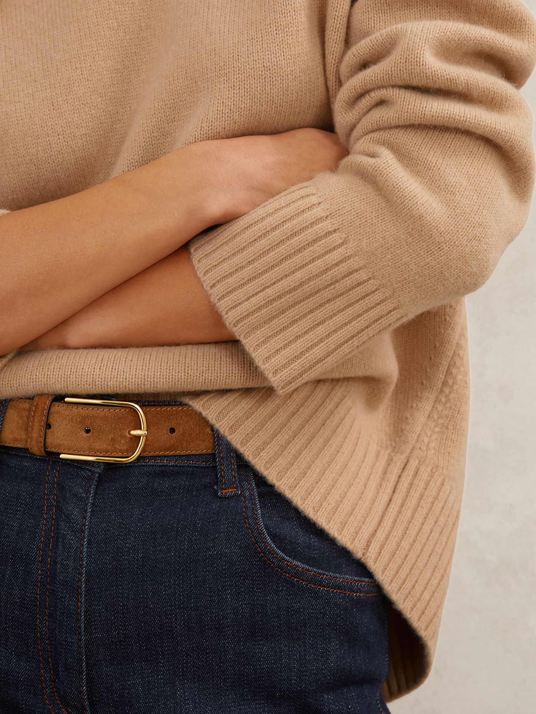 Wool-Cashmere Crew-Neck Jumper in Camel