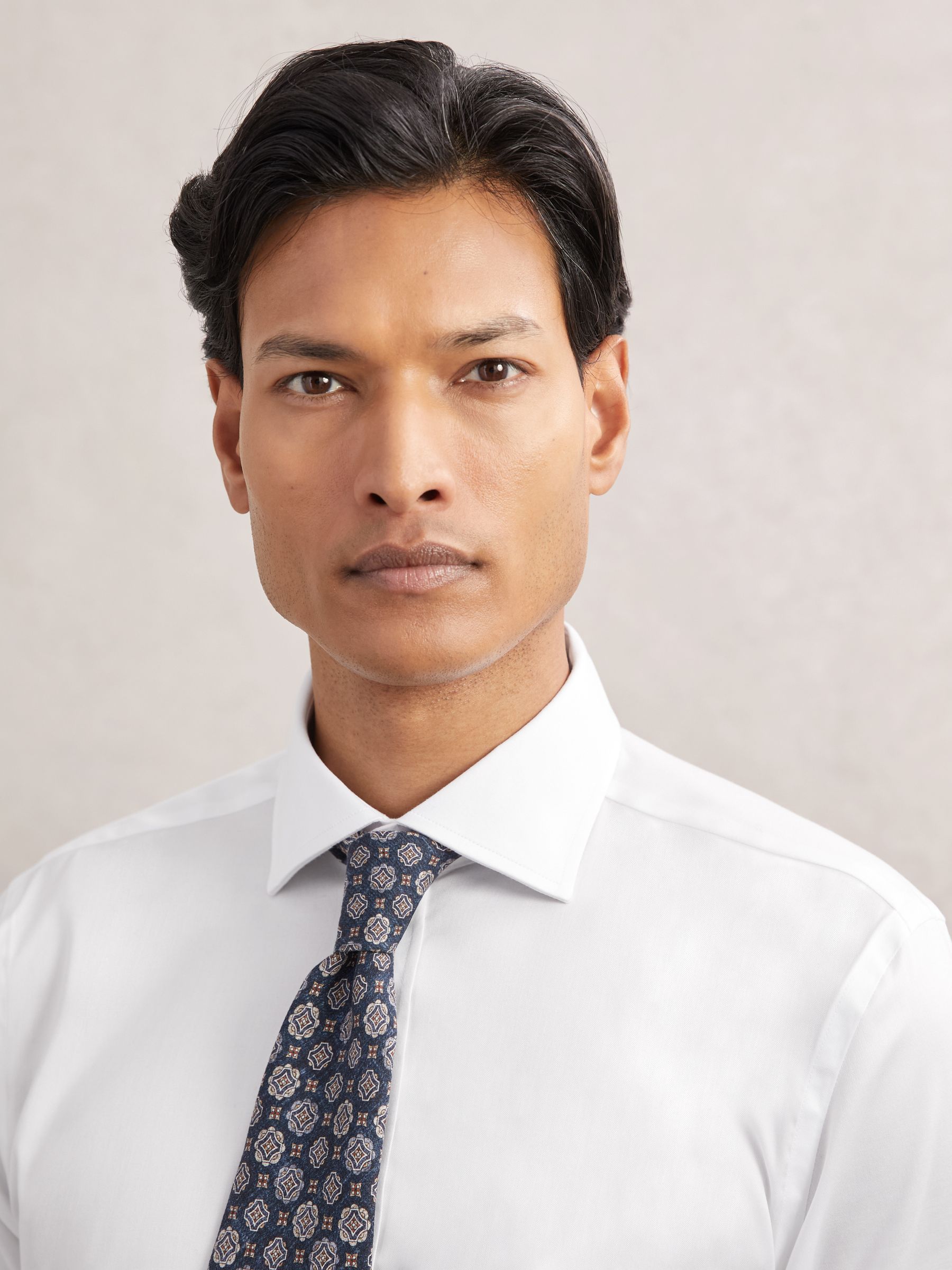 Slim Fit Cotton-Tencel Stretch Shirt in White