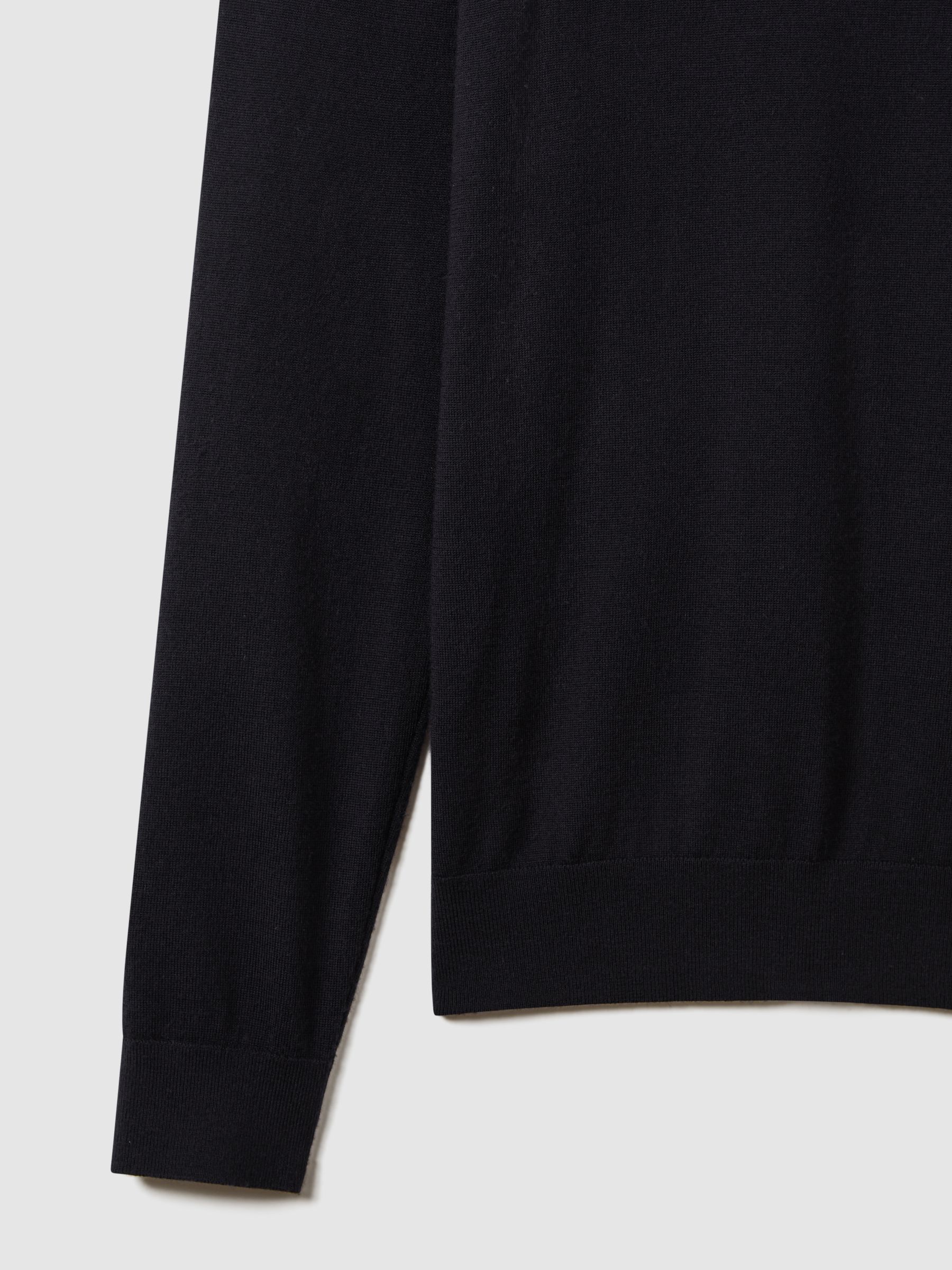Merino Wool Crew Neck Jumper in Navy