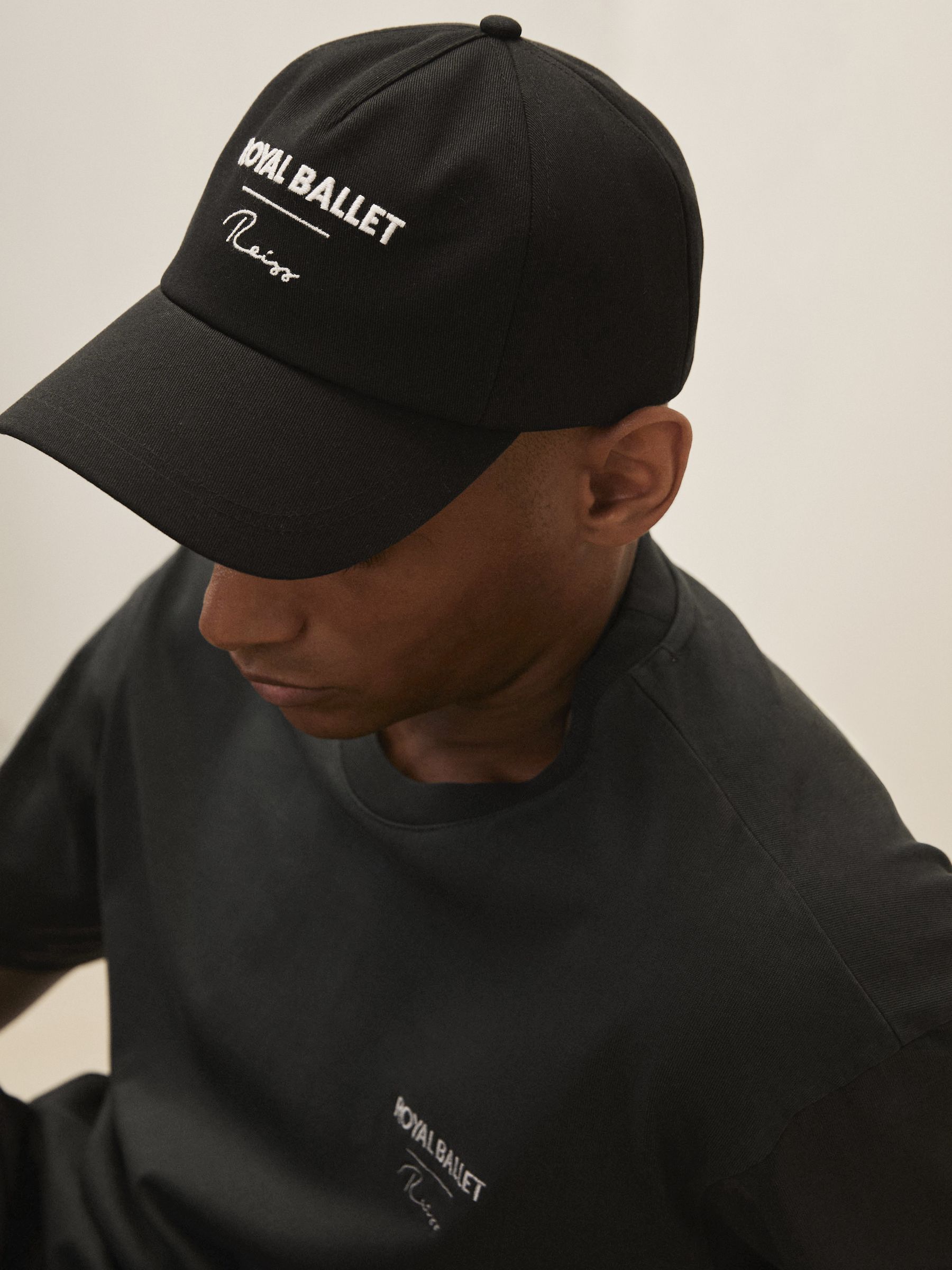 Reiss | Royal Ballet Logo Cap Unisex Fit in Black