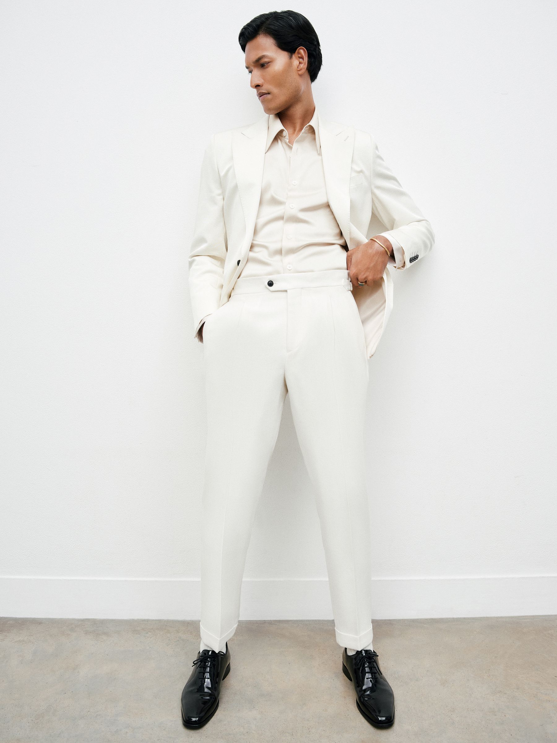 Wool-Blend Slim-Fit Cuffed Trousers in White