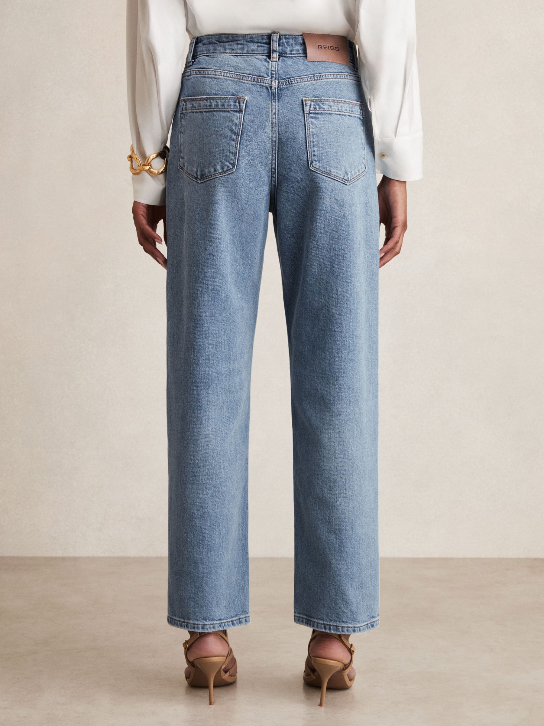 Mid-Rise Straight-Leg Jeans in Light Blue