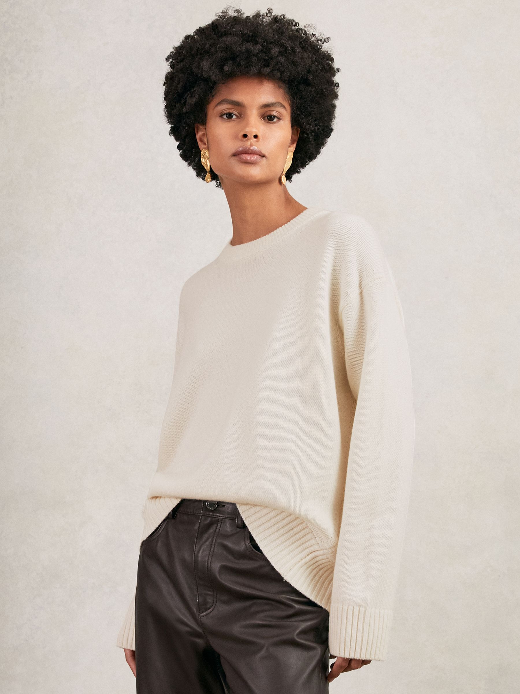 Wool-Cashmere Crew-Neck Jumper in Cream