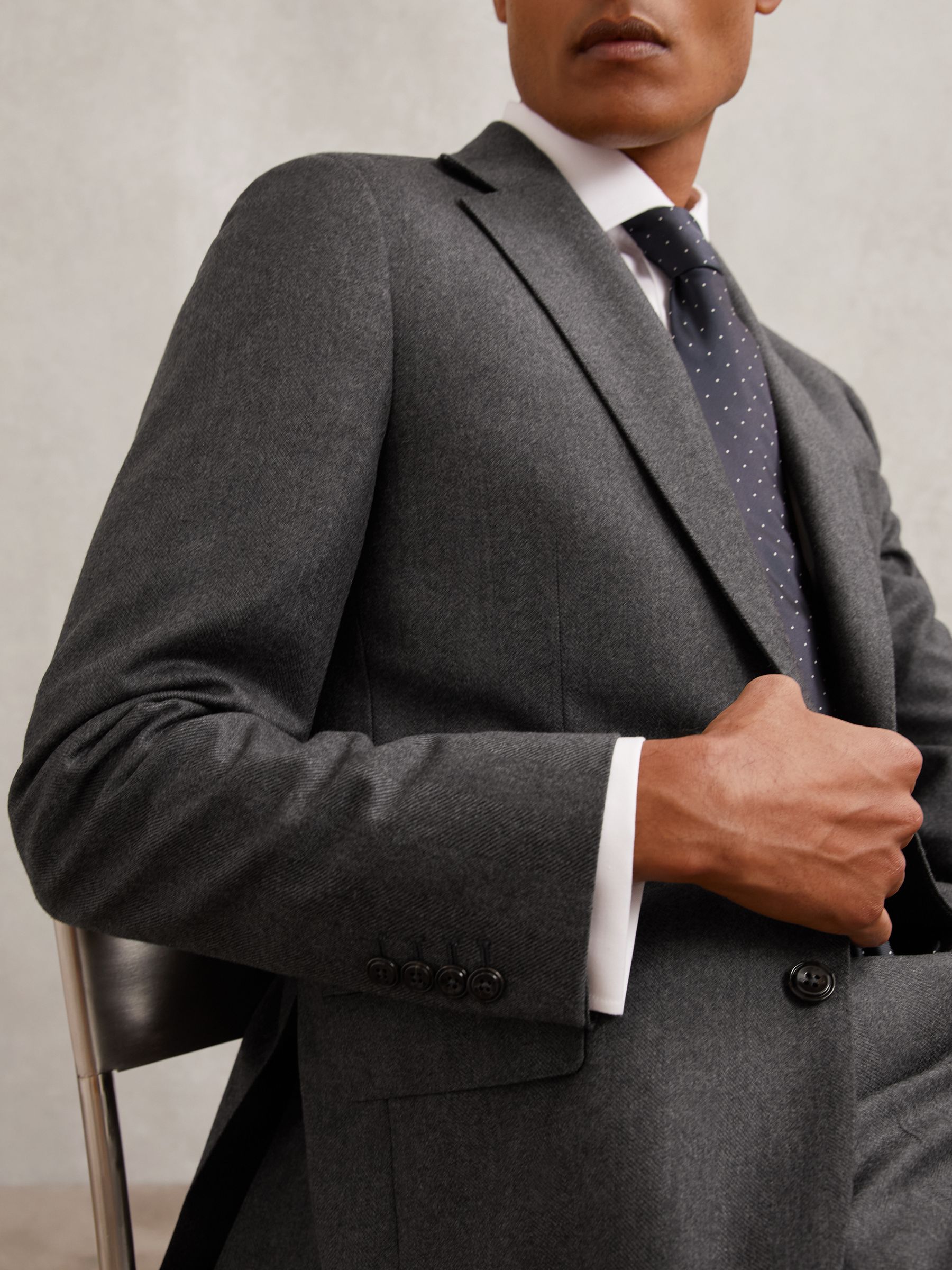 Wool Flannel Single-Breasted Blazer Tailored-Fit in Charcoal Grey