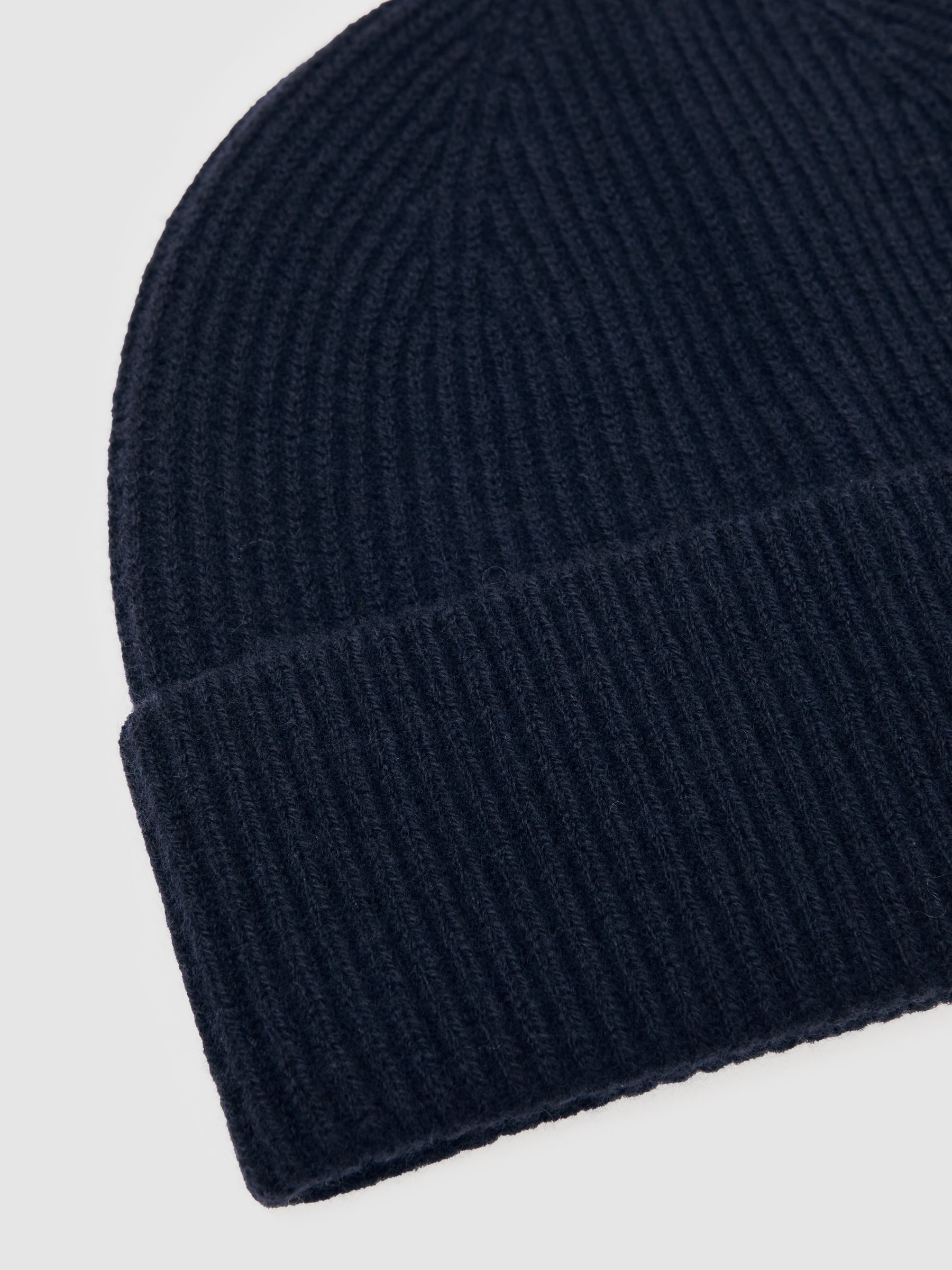 Merino Wool Rib-Knit Beanie in Navy