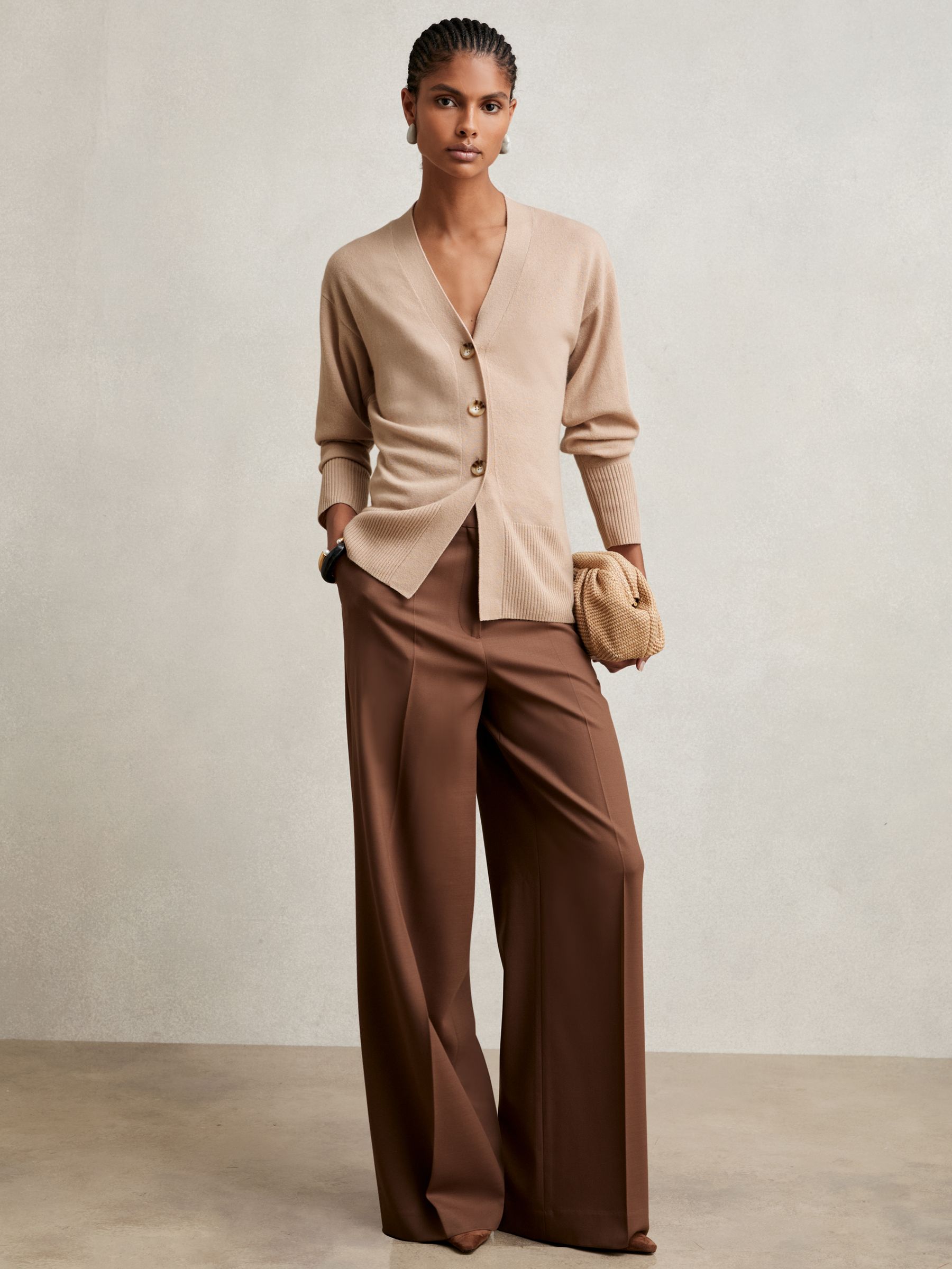 Wool-Blend Fitted Cardigan With Cashmere in Neutral