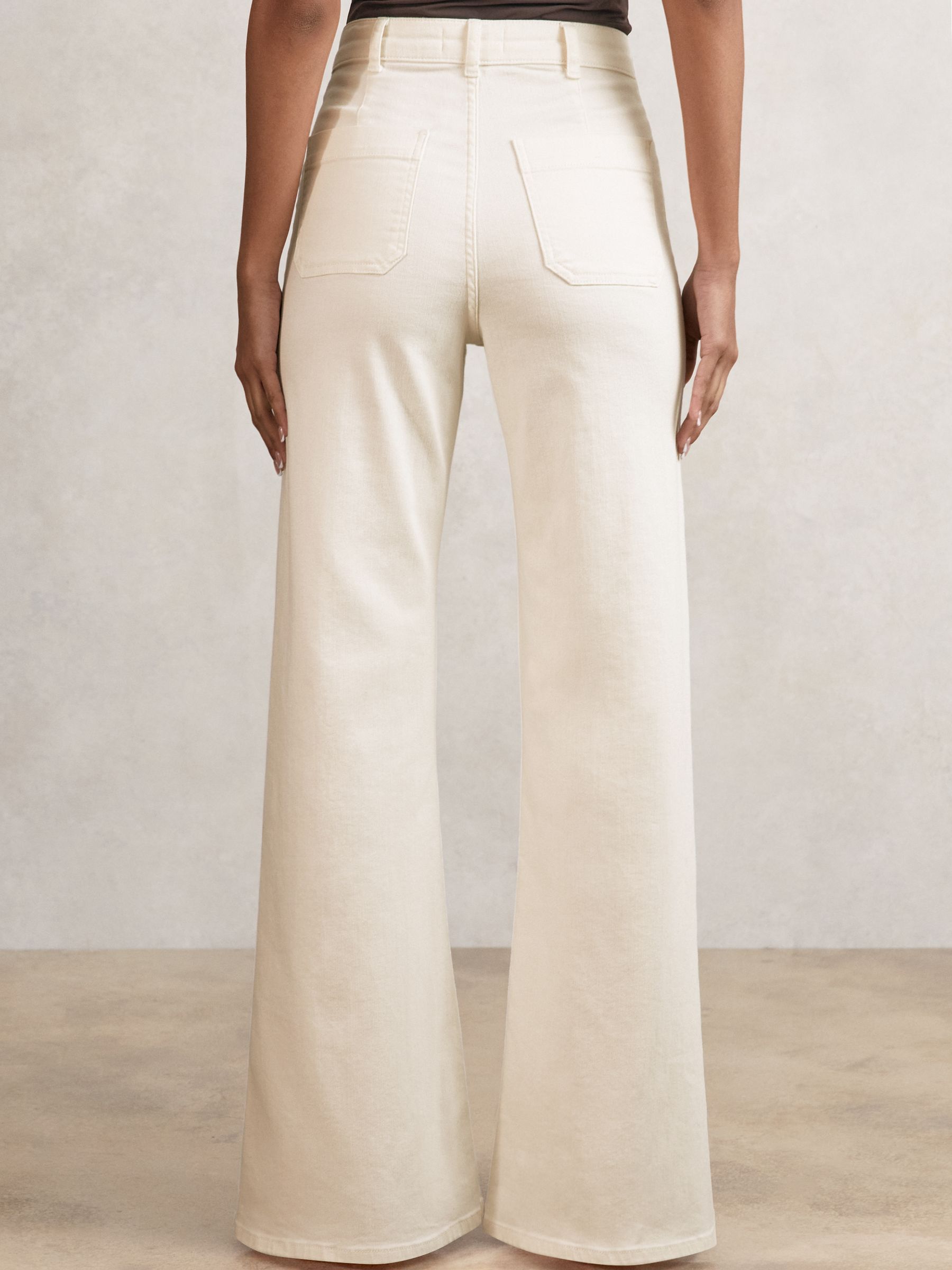 Petite Patch-Pocket Flared Jeans in Ecru