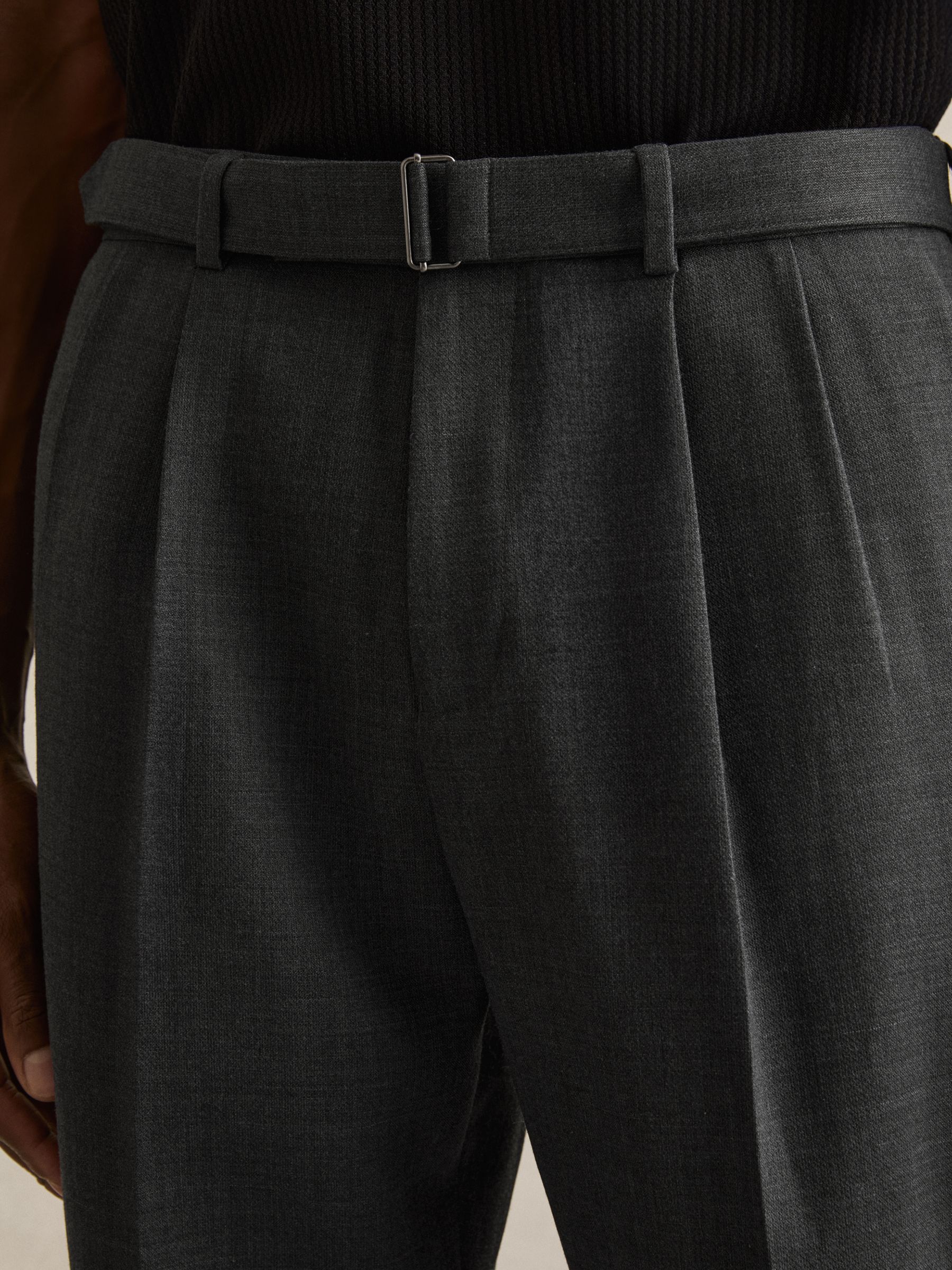 Wool-Blend Tailored-Fit Belted Trousers in Charcoal Grey