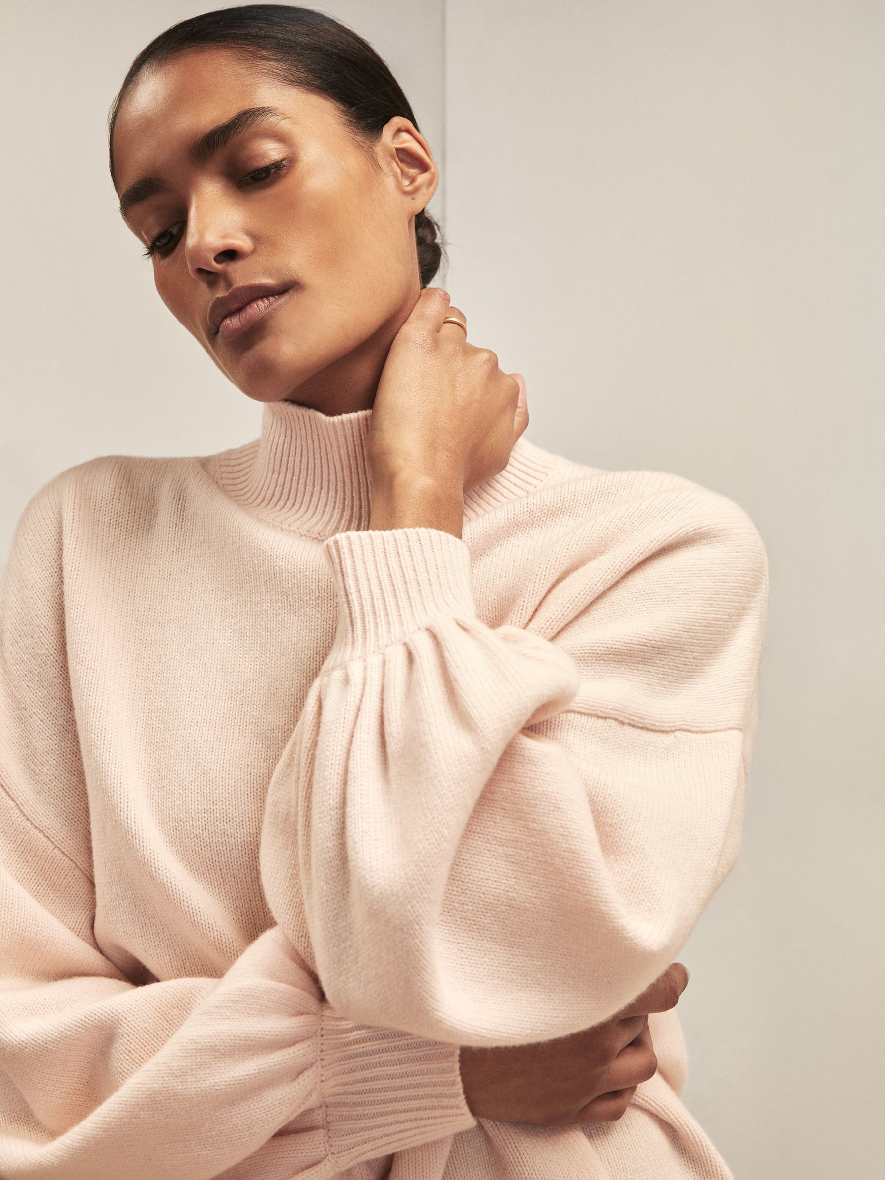 Reiss | Royal Ballet Batwing Jumper in Blush Pink