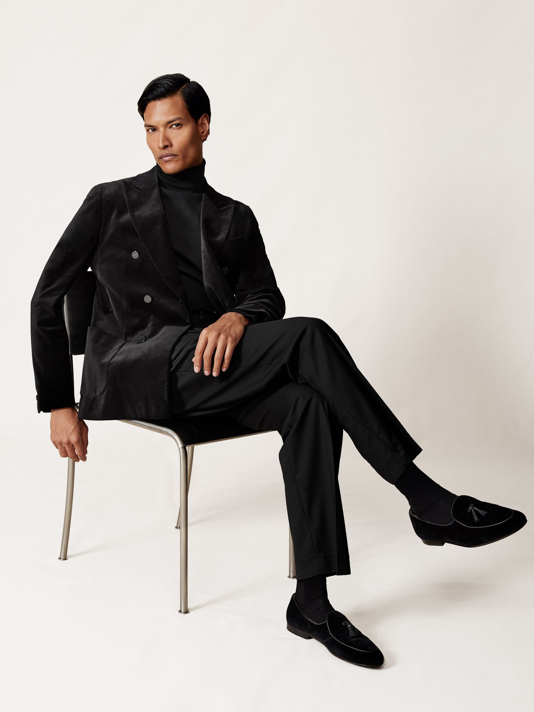 Double-Breasted Velvet Blazer Slim-Fit in Black