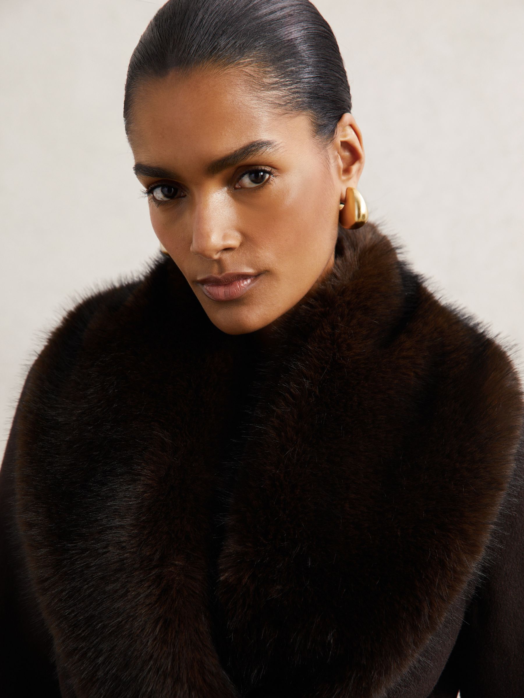 Petite Faux-Fur Collar Blindseam Coat Wool-Blend in Chocolate Brown