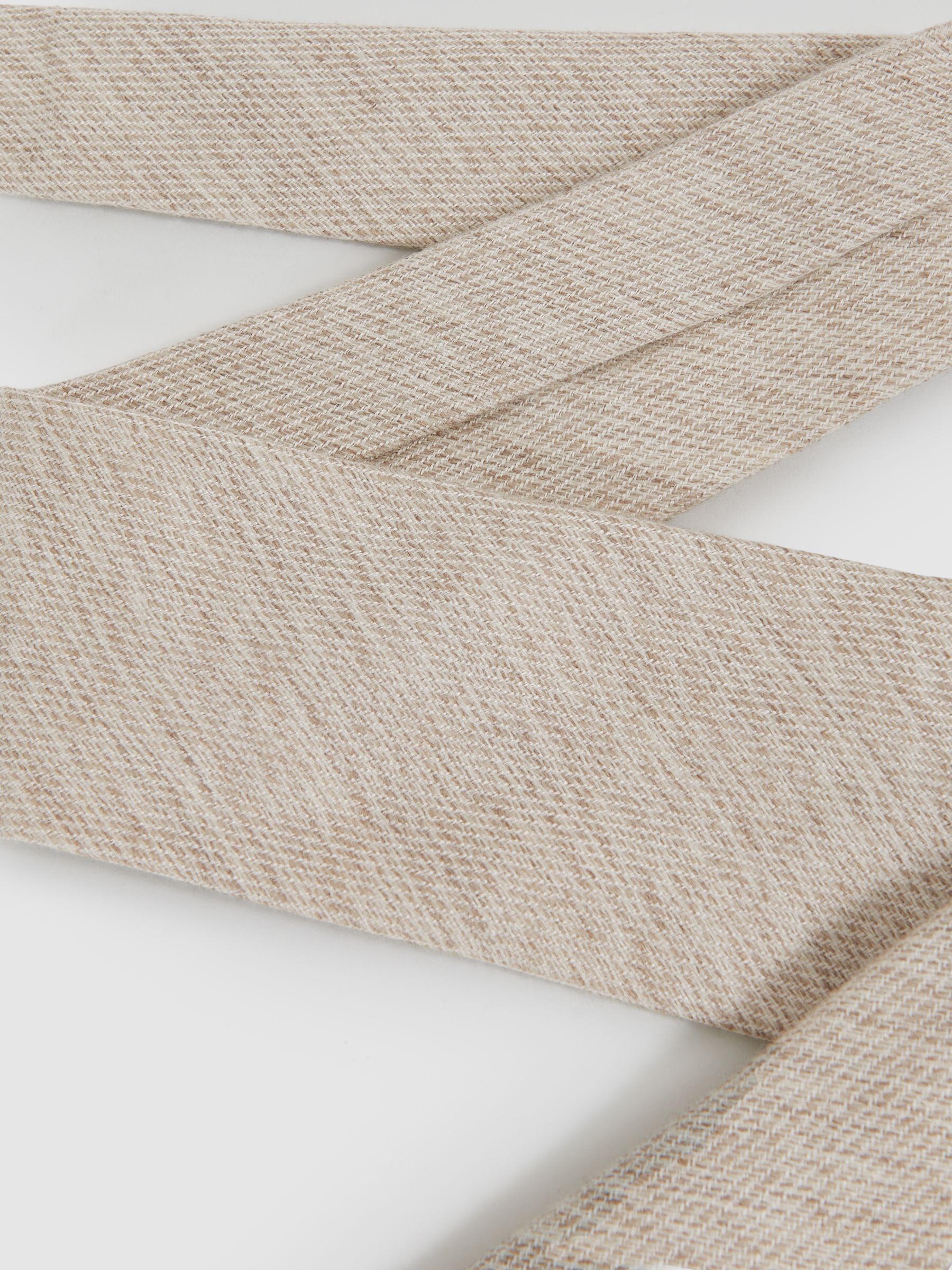 Wool-Silk Textured Tie in Oatmeal