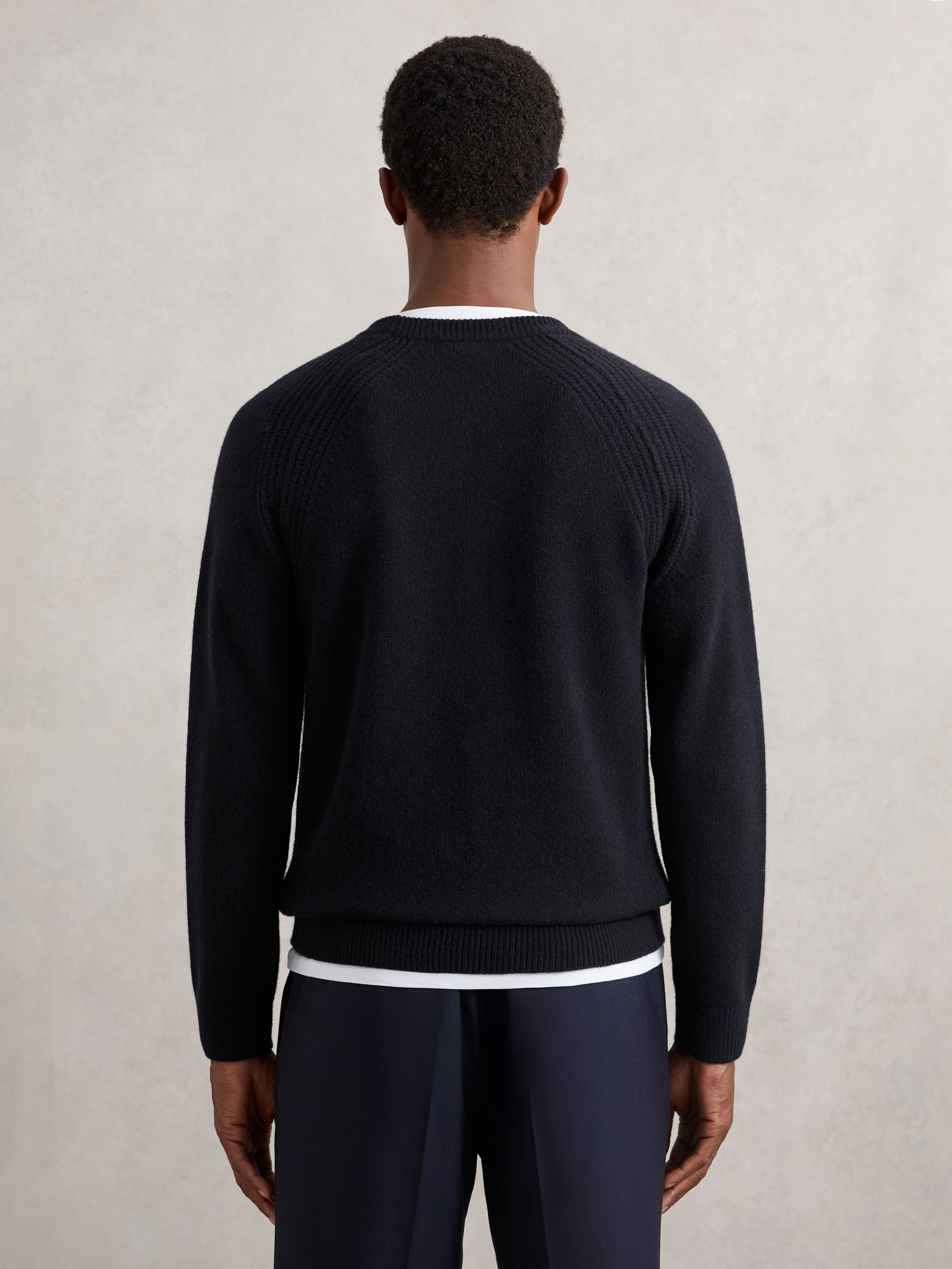 Wool Cashmere Reverse-Seam Jumper in Navy