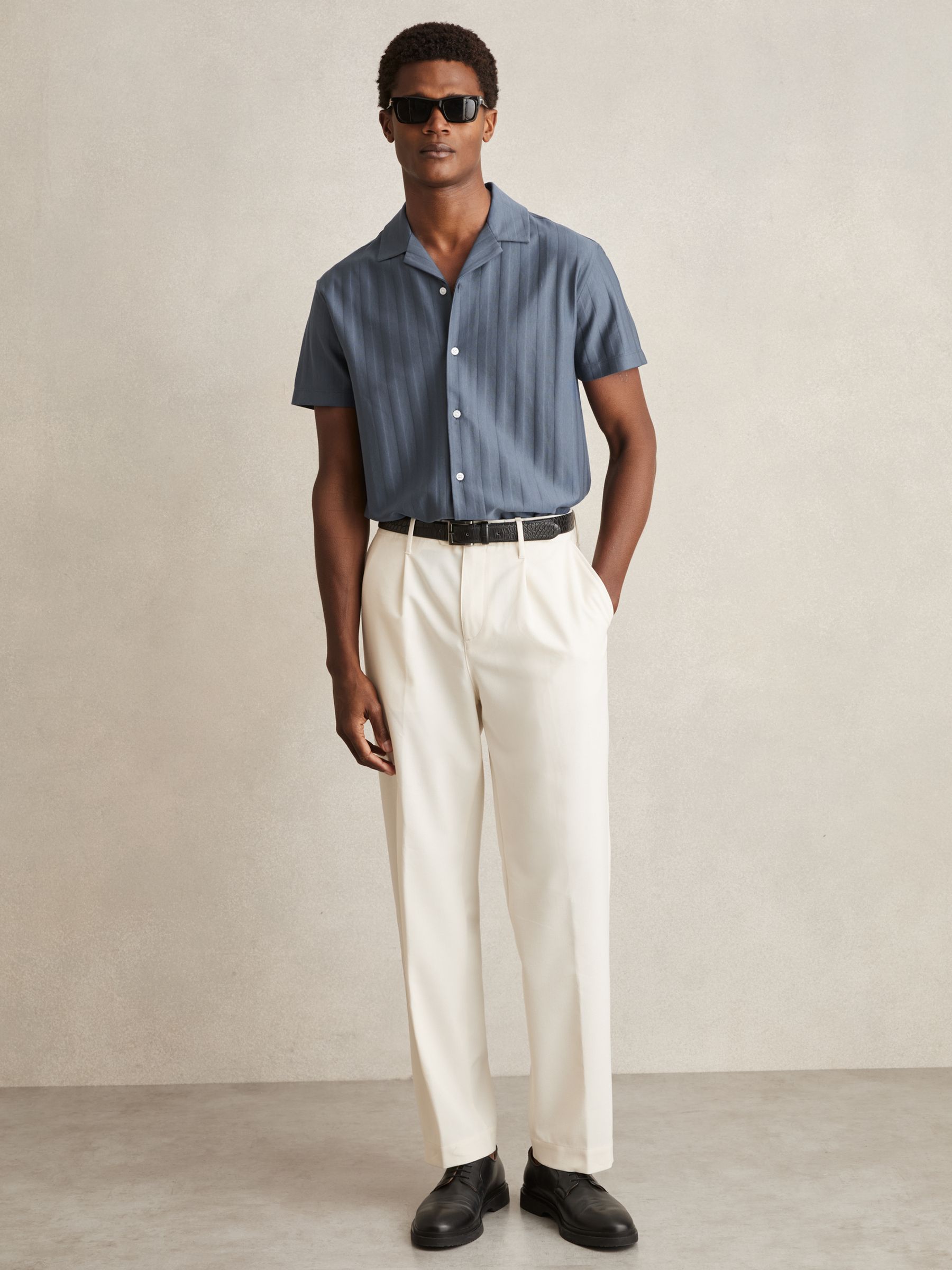 Cotton Textured Cuban-Collar Shirt in Sage