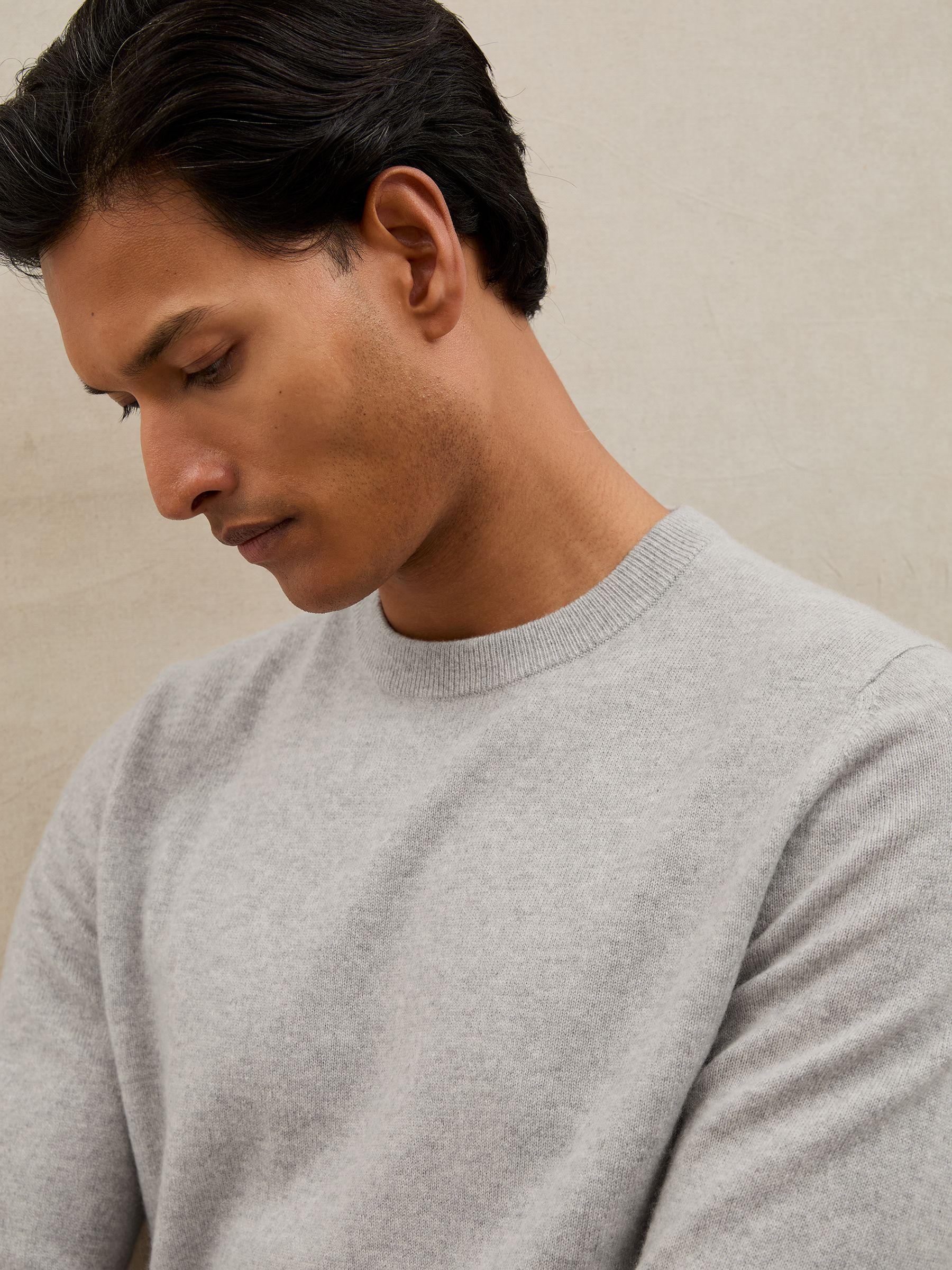 Atelier 100% Cashmere Crew-Neck Jumper in Soft Grey Melange