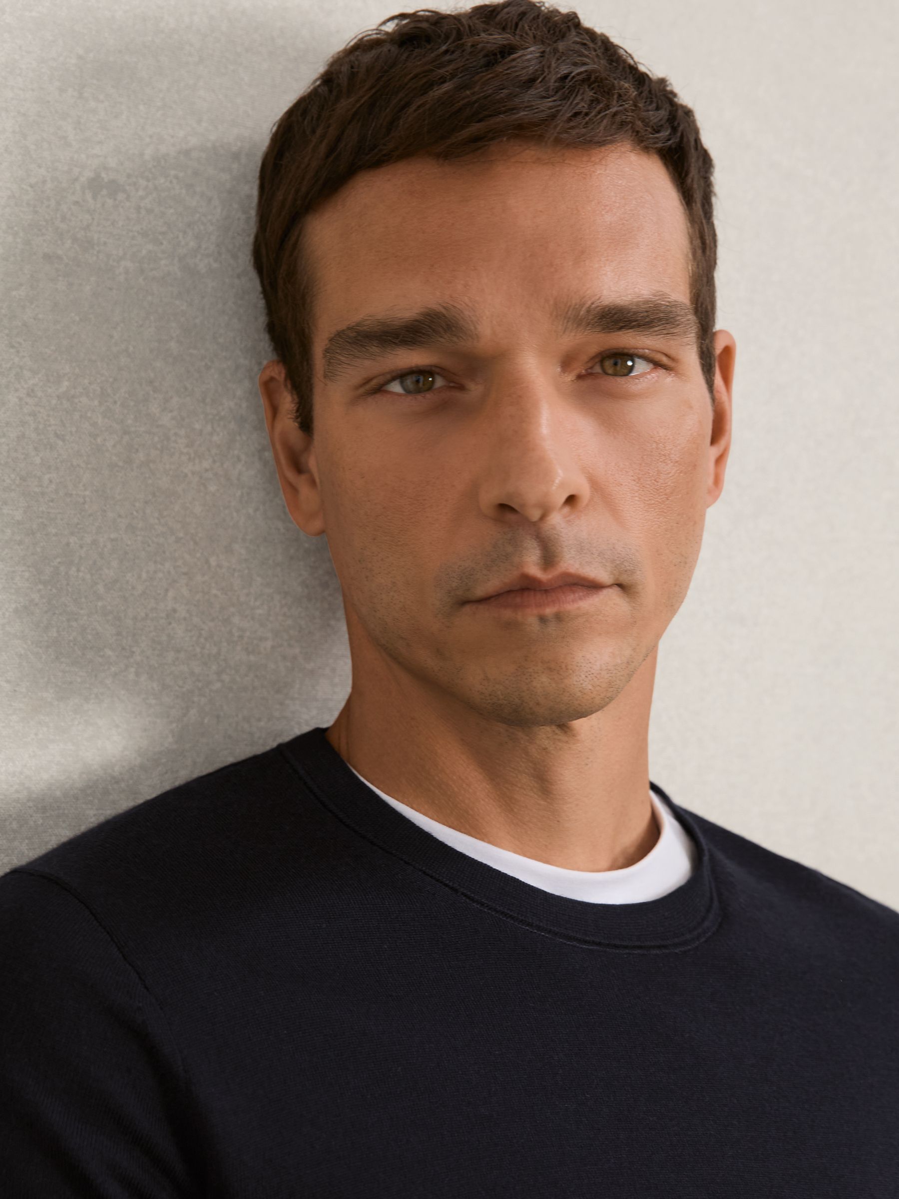 Merino Wool Crew Neck Jumper in Navy