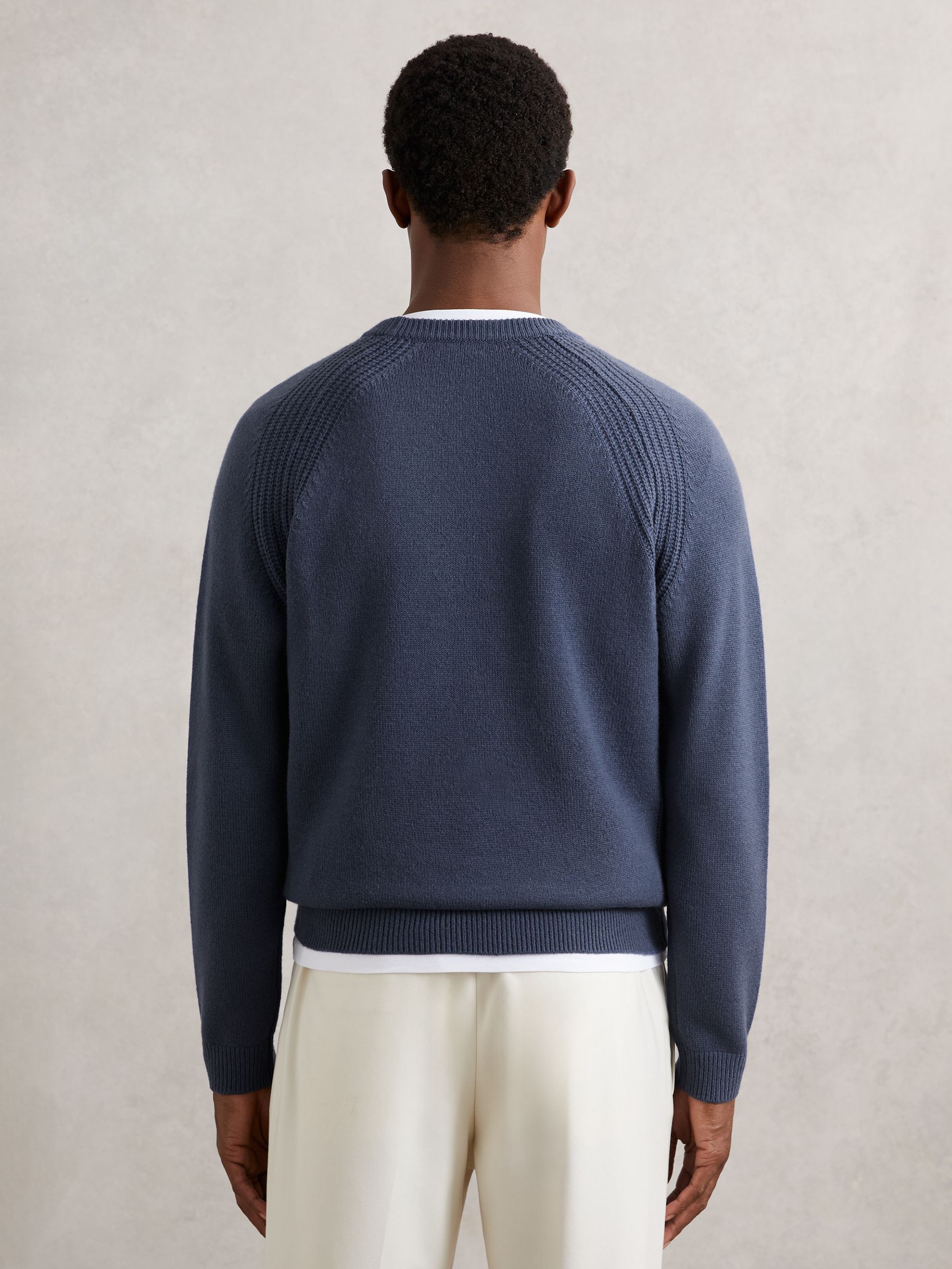 Wool-Cashmere Reverse-Seam Jumper in Oceanic Blue