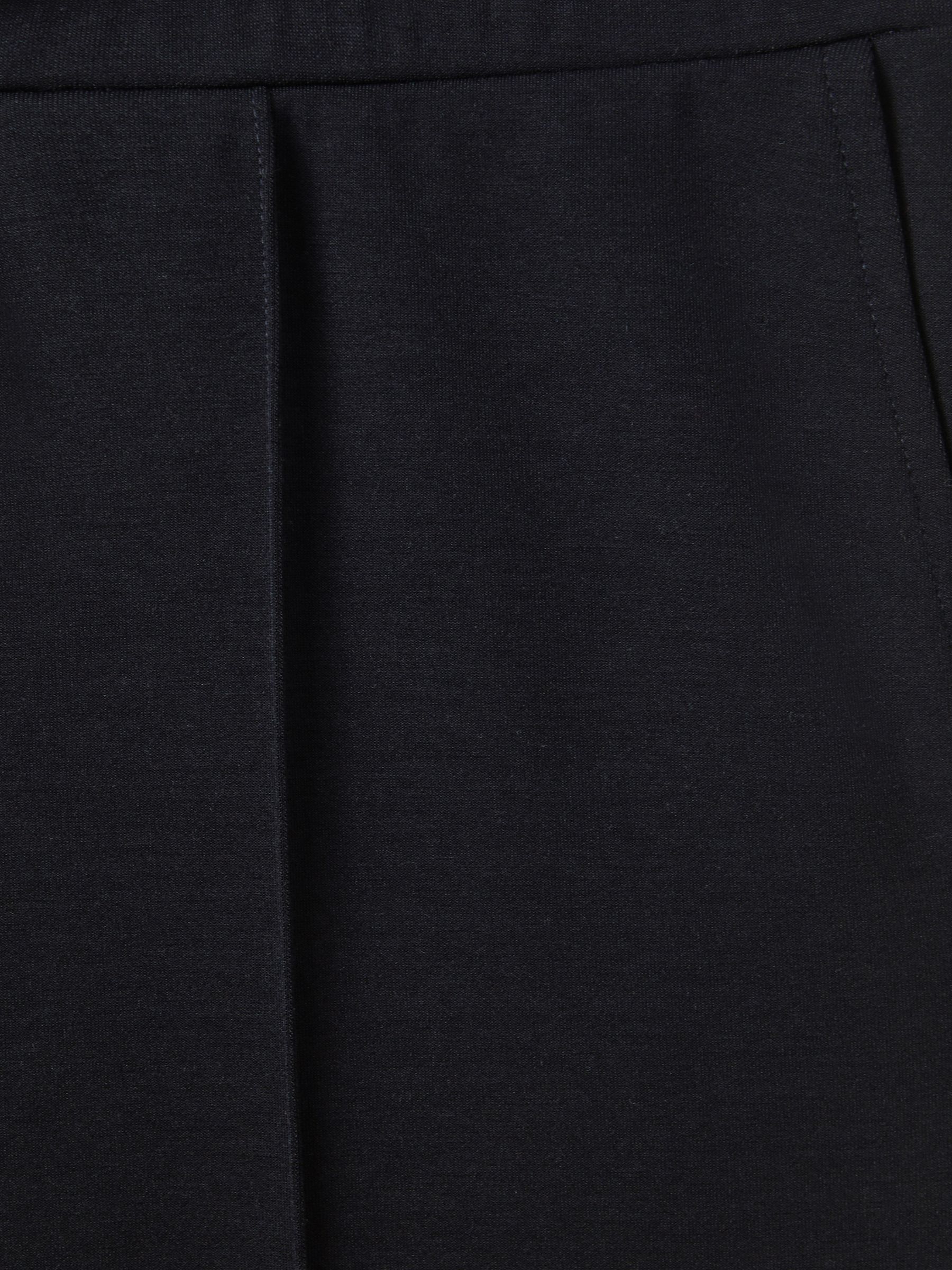 Stretch-Jersey Tailored Joggers in Navy Blue