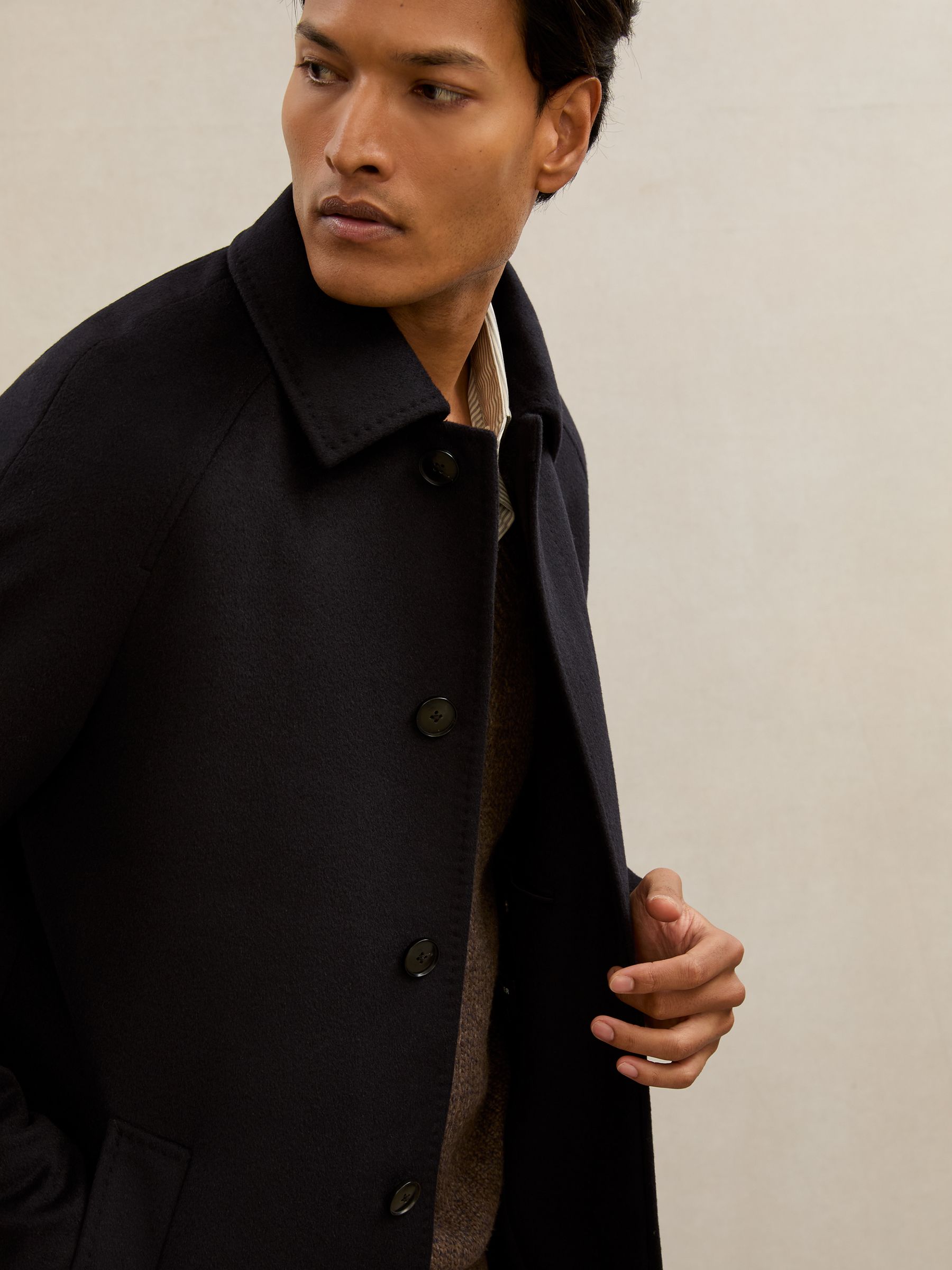 Atelier 100% Cashmere Raglan Overcoat in Navy