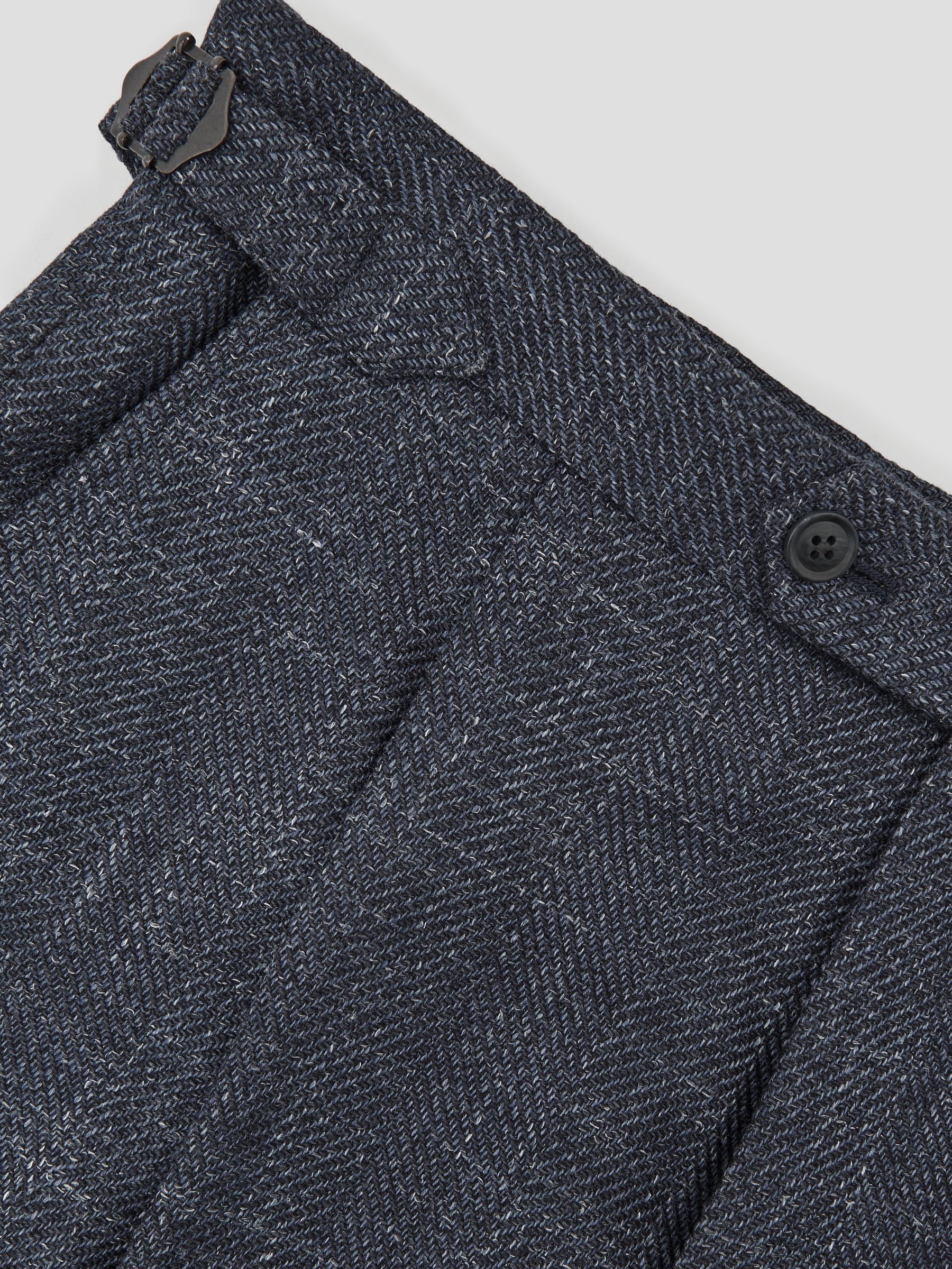 Wool-Blend Slim Herringbone Trousers in Navy