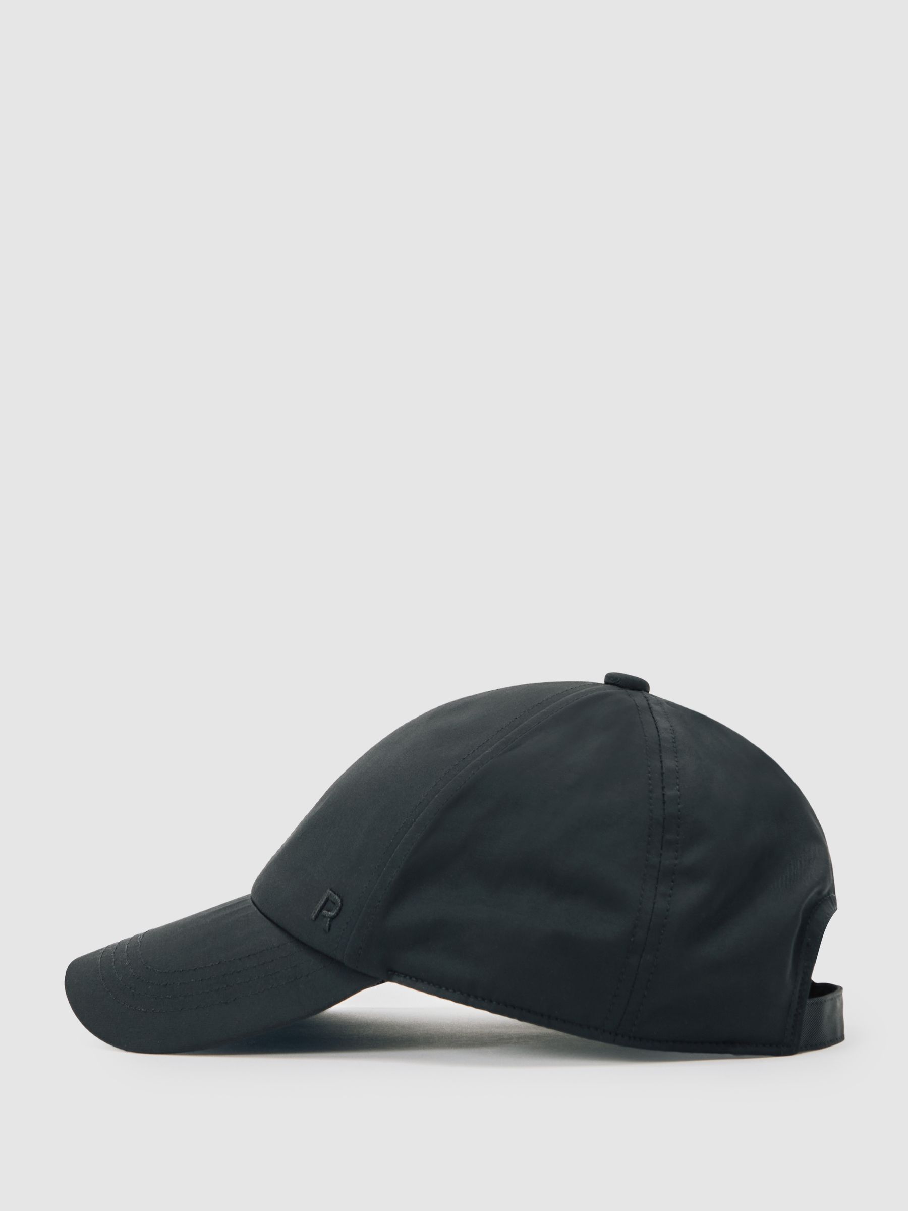 Logo-Embroidered Baseball Cap in Black