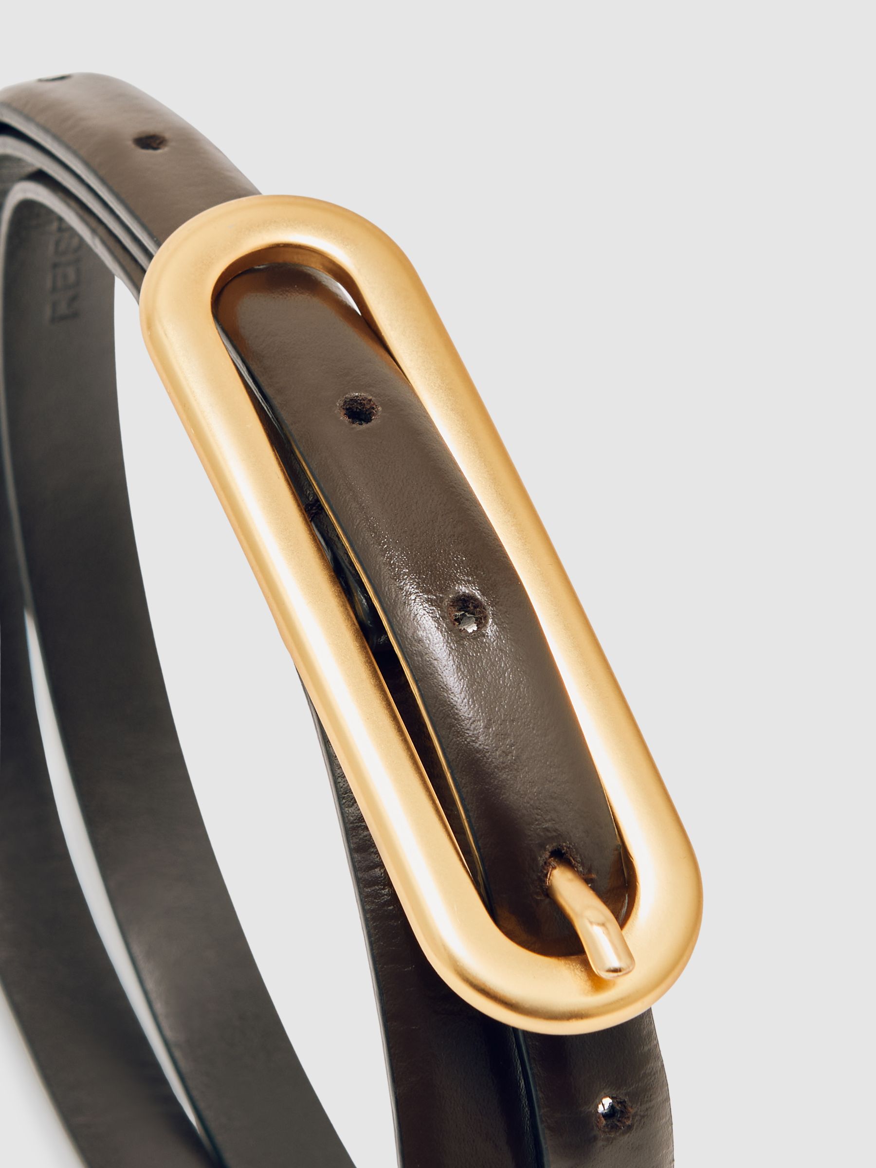 Thin Leather Elongated Buckle Belt in Chocolate