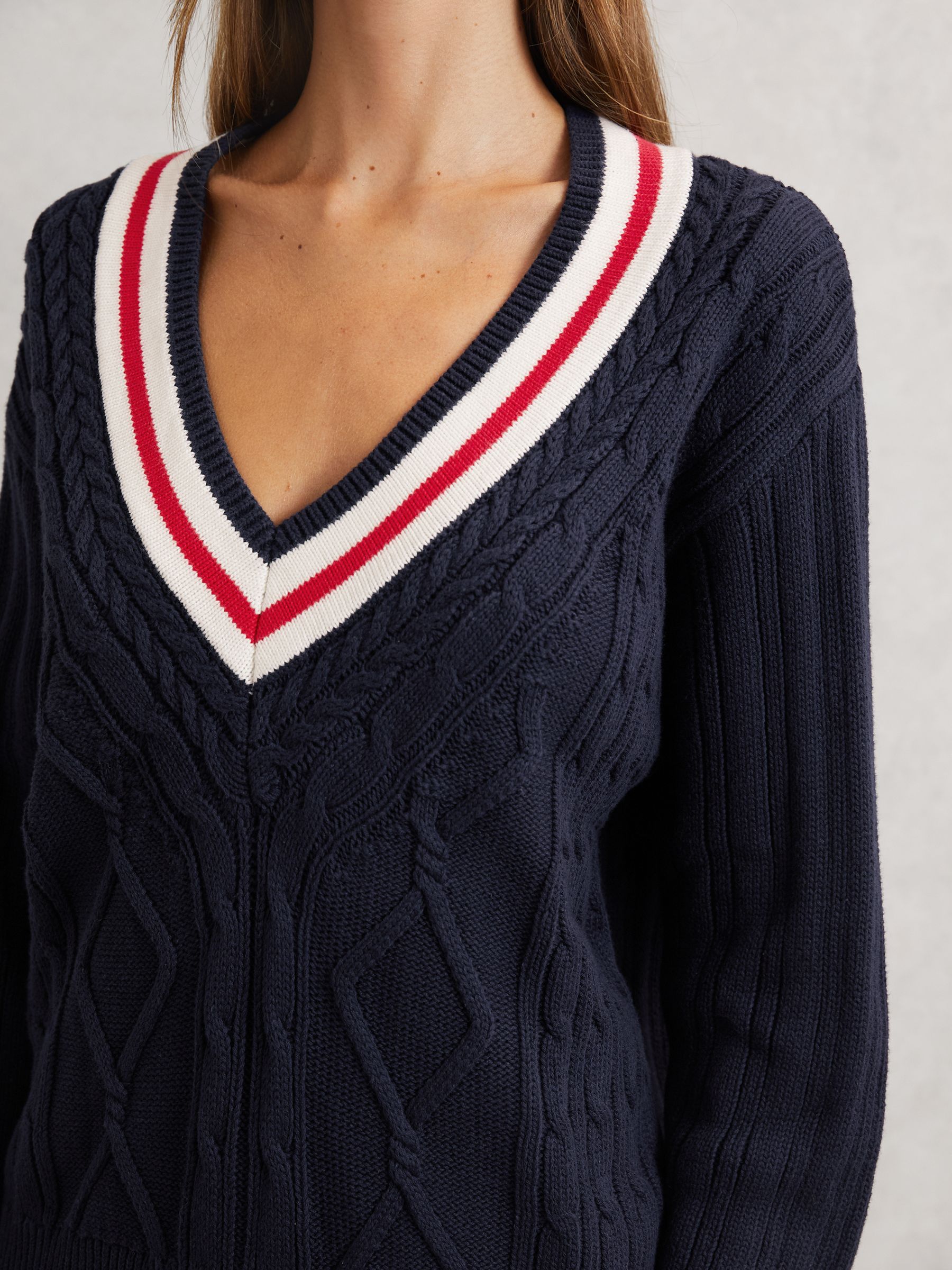 Jumper in Navy