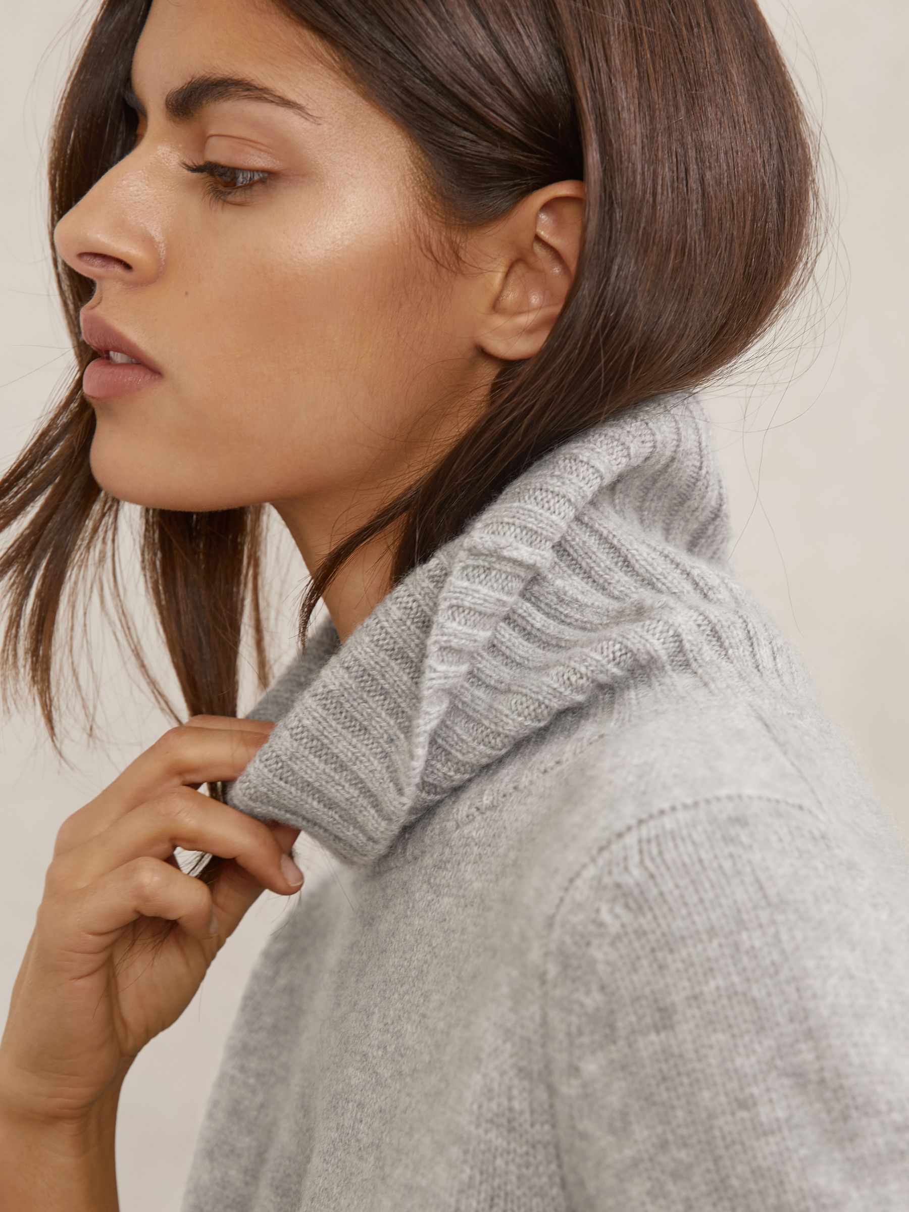 Cashmere Short-Sleeve Roll-Neck Jumper in Grey Marl