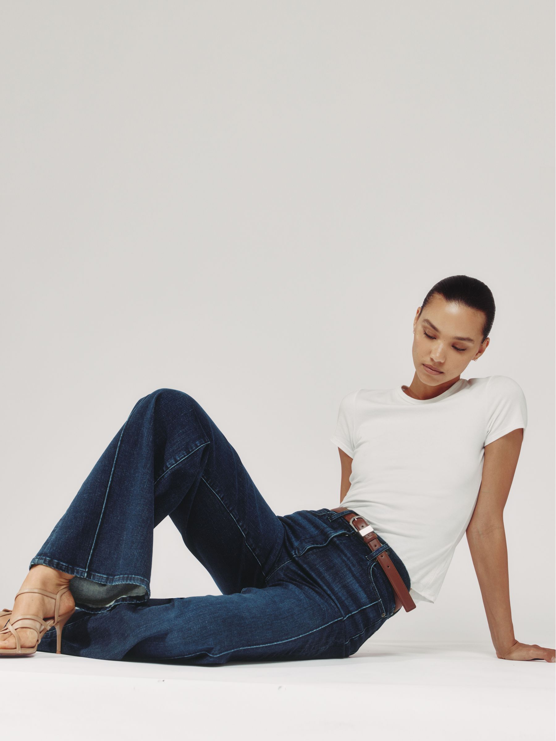 Petite Stretch-Cotton Wide-Leg Jeans in Black